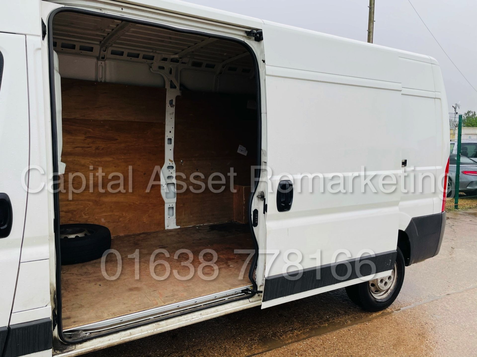 (On Sale) PEUGEOT BOXER 335 *PROFESSIONAL* LWB HI-ROOF (2017 - EURO 6) '2.0 BLUE HDI - 130 BHP - Image 22 of 39