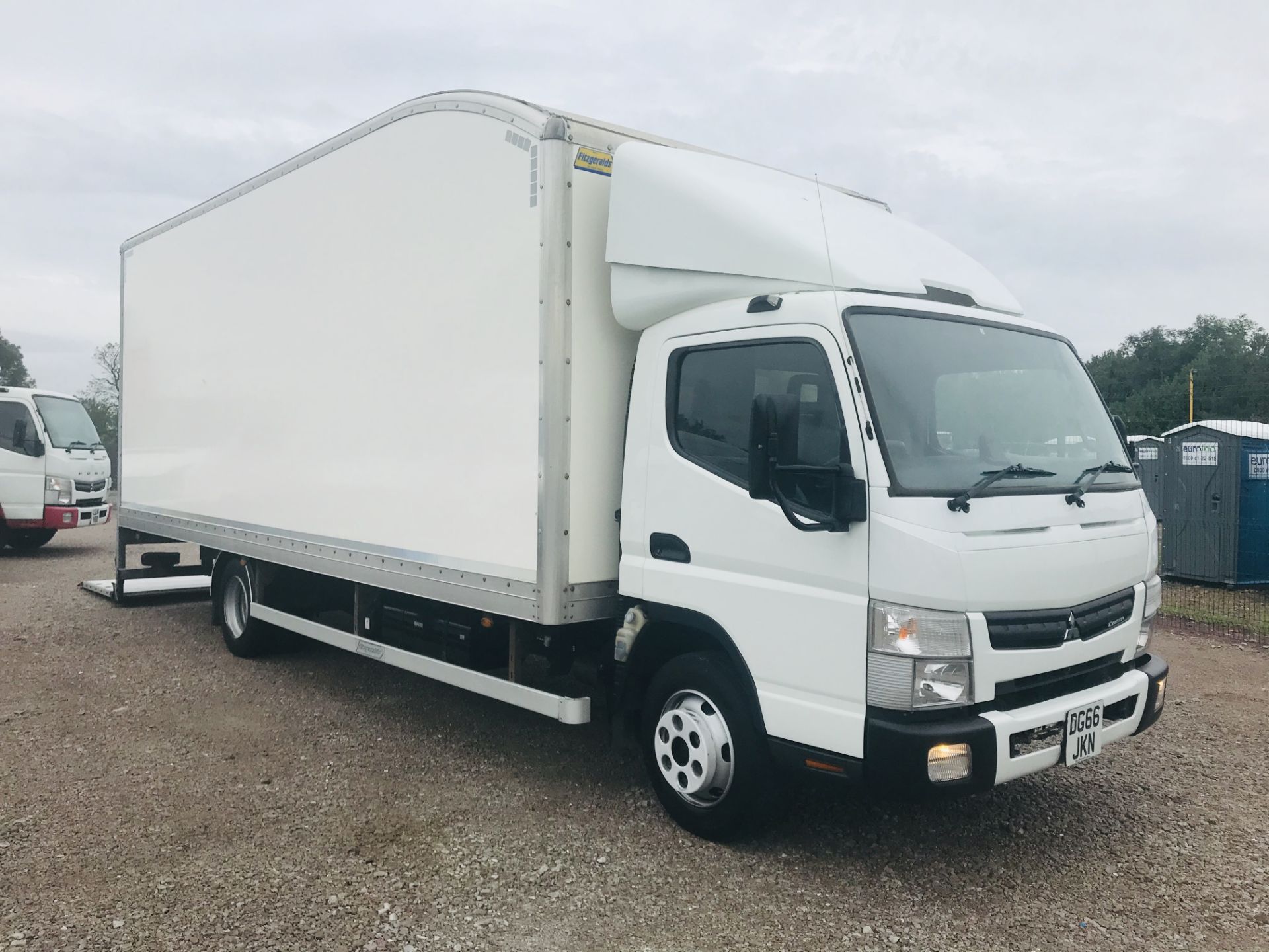 On Sale FUSO CANTER 7C15 "LWB" 22ft BOX VAN WITH ELECTRIC TAIL LIFT - 2017 MODEL - EURO 6 - ONLY 94K - Image 12 of 16