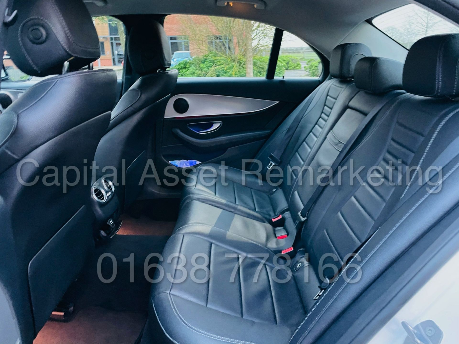 (ON SALE) MERCEDES-BENZ E220D *SALOON* (2018 - NEW MODEL) '9-G TRONIC AUTO - LEATHER - SAT NAV' - Image 26 of 50
