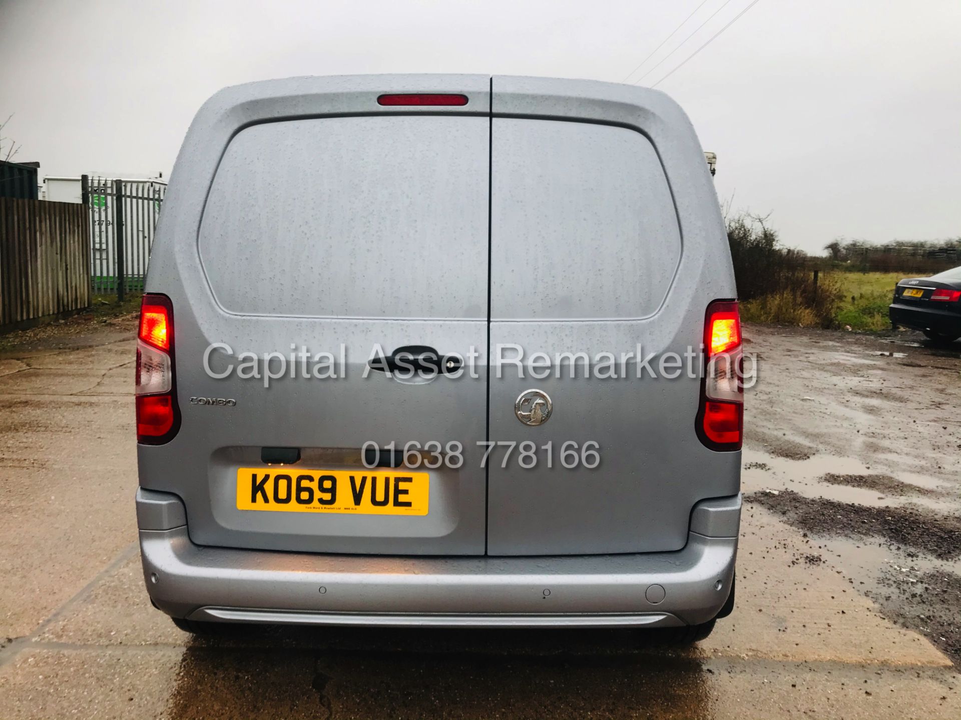 VAUXHALL COMBO 2000 "SPORTIVE" S/S (2020 YEAR-NEW SHAPE) A/C - ELEC PACK - CRUISE *NO VAT-SAVE 20%* - Image 10 of 26