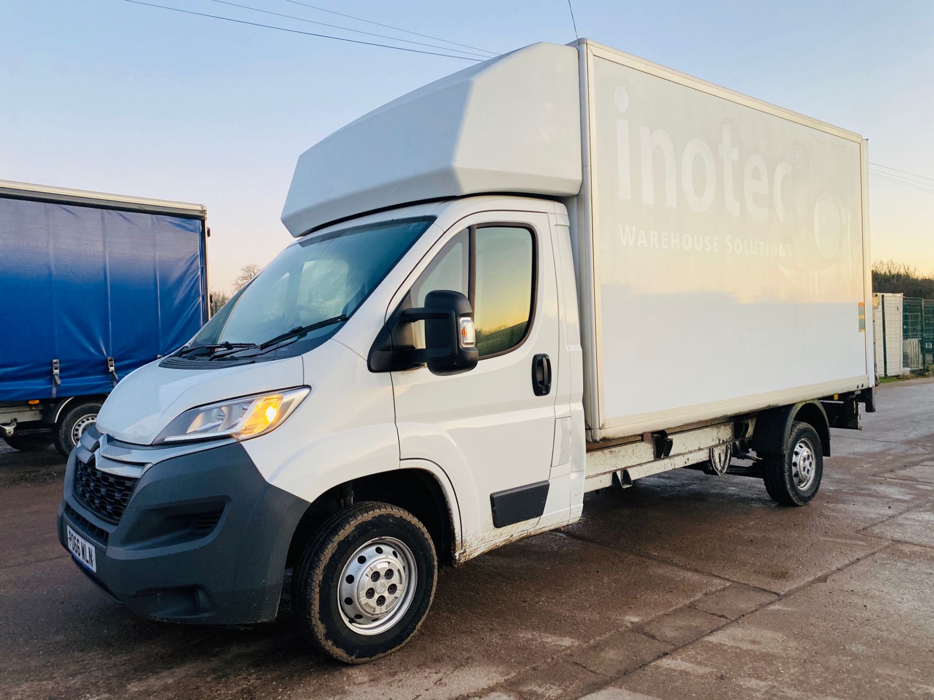 CITROEN RELAY 2.2HDI "LWB" LUTON BOX VAN WITH ELECTRIC TAIL LIFT - 2017 MODEL - EURO 6 - 1 KEEPER - Image 4 of 17