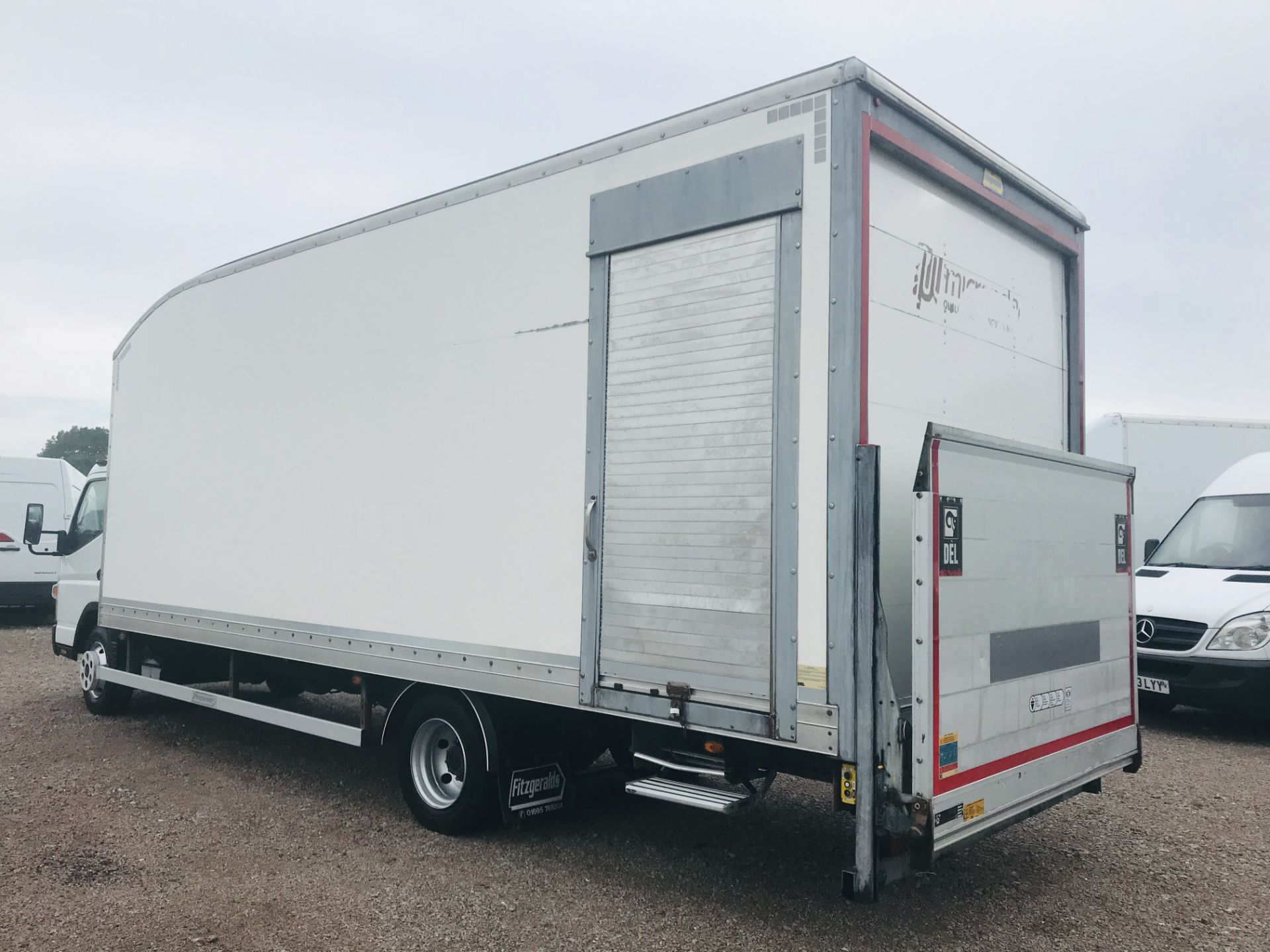On Sale FUSO CANTER 7C15 "LWB" 22ft BOX VAN WITH ELECTRIC TAIL LIFT - 2017 MODEL - EURO 6 - ONLY 94K - Image 4 of 16