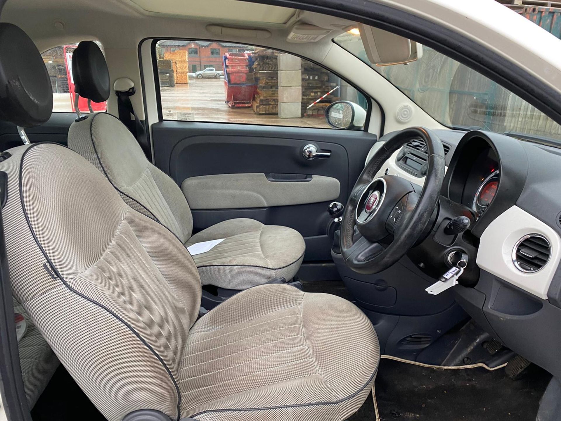 (ON SALE) FIAT 500 1.2 "LOUNGE" (START/STOP) 2013 MODEL - LOW MILES - AIR CON -LOW MILES- NO VAT - Image 13 of 13