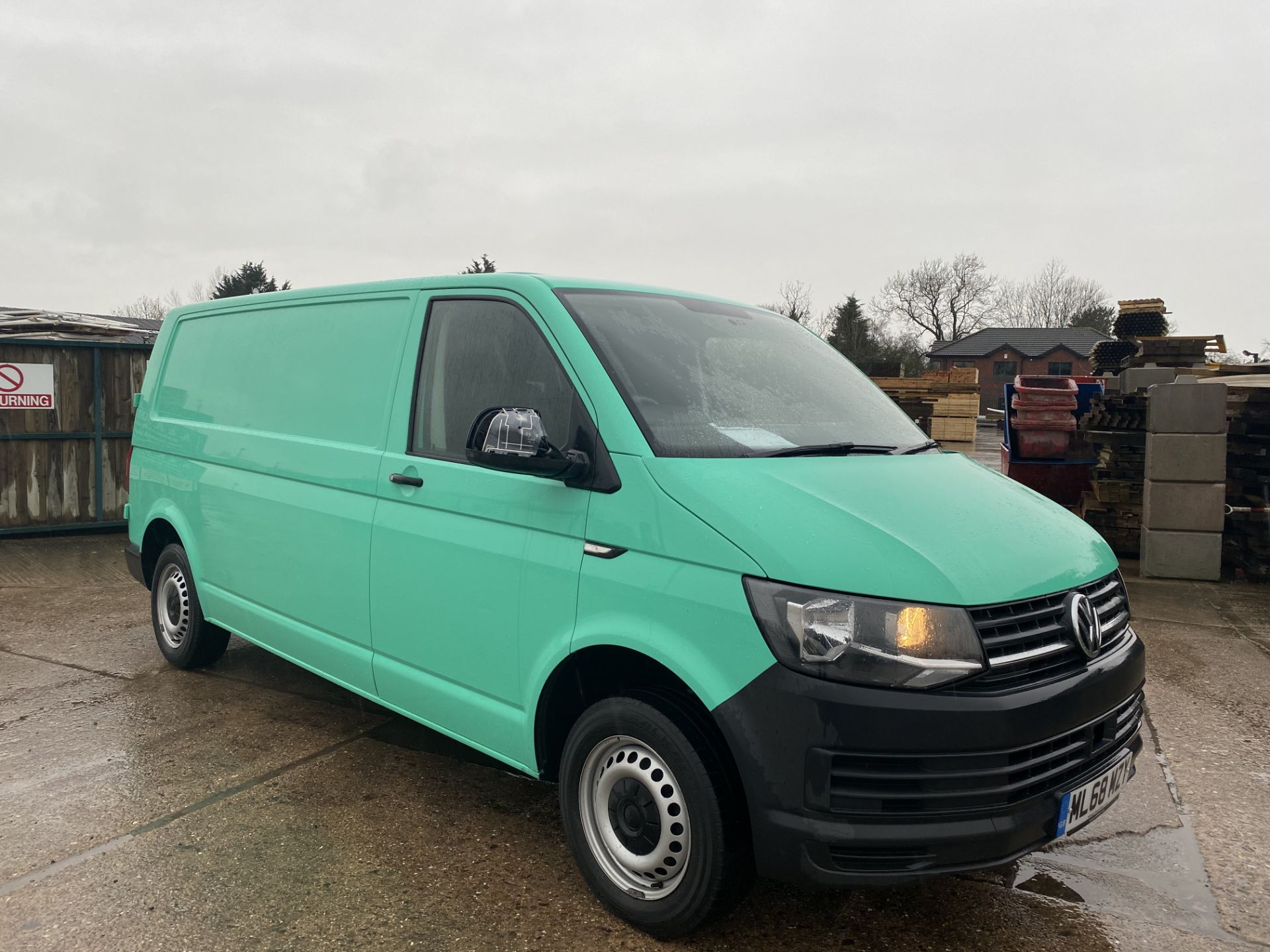 (ON SALE) VOLKSWAGEN TRANSPORTER 2.0TDI "BMT" LONG WHEEL BASE - 2019 MODEL - AIR CON -LOOK - Image 2 of 21