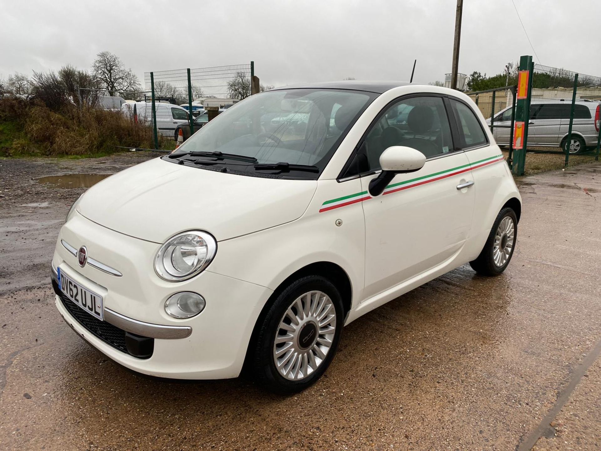 (ON SALE) FIAT 500 1.2 "LOUNGE" (START/STOP) 2013 MODEL - LOW MILES - AIR CON -LOW MILES- NO VAT