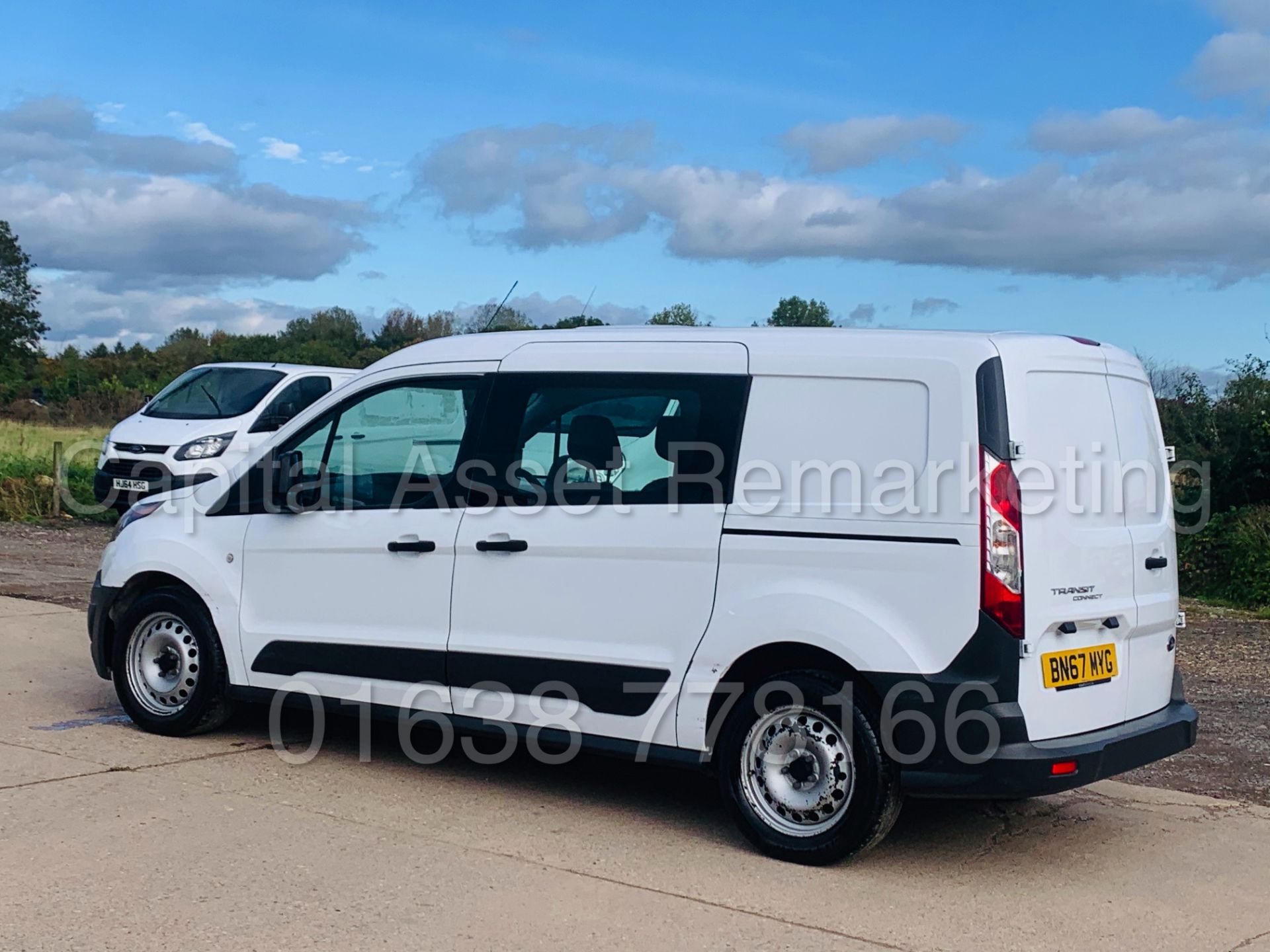 (On Sale) FORD TRANSIT CONNECT *LWB - 5 SEATER CREW VAN* (67 REG - EURO 6) 1.5 TDCI *A/C* (1 OWNER) - Image 9 of 40