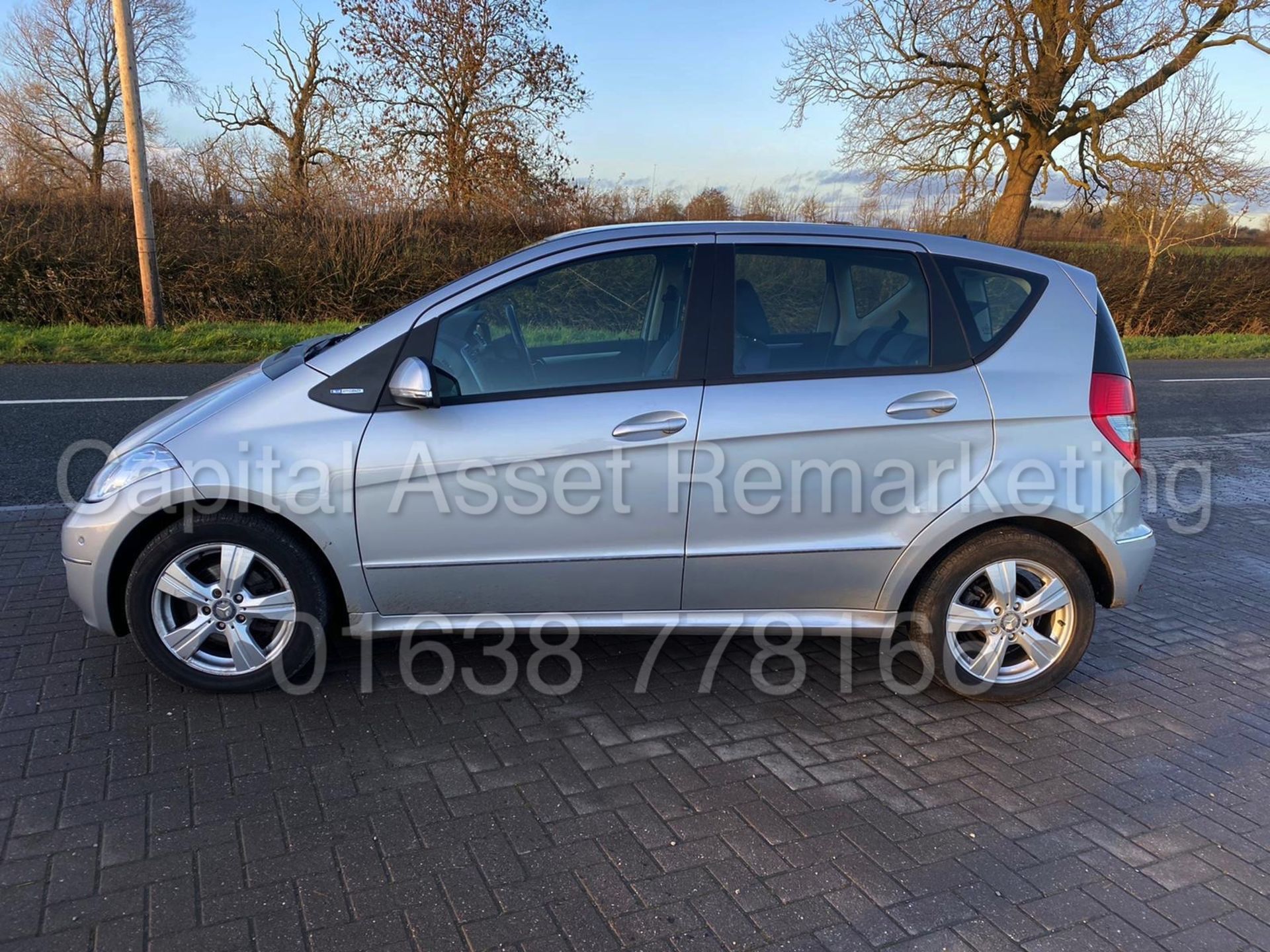 (ON SALE) MERCEDES-BENZ A160 CDI *AVANTGARDE SE* HATCHBACK (2012) '2.0 CDI - 5 SPEED' *AC* (NO VAT)