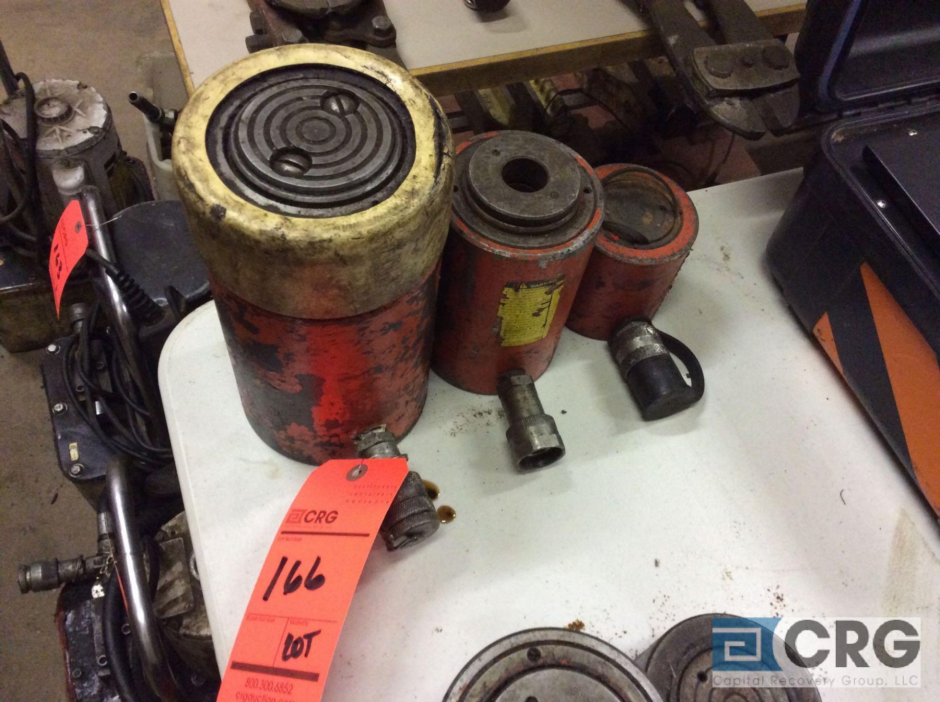 Lot of (3) asst hydraulic jacks