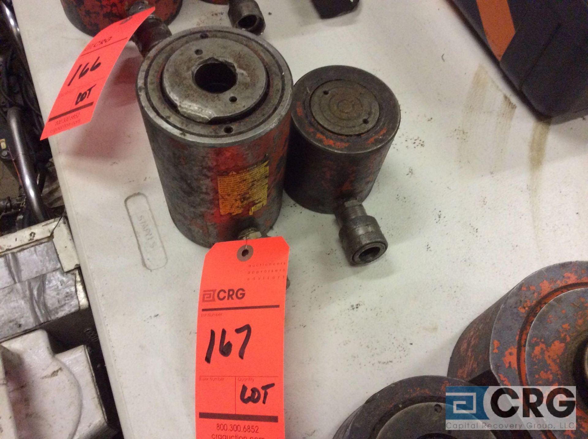 Lot of (2) asst hydraulic jacks