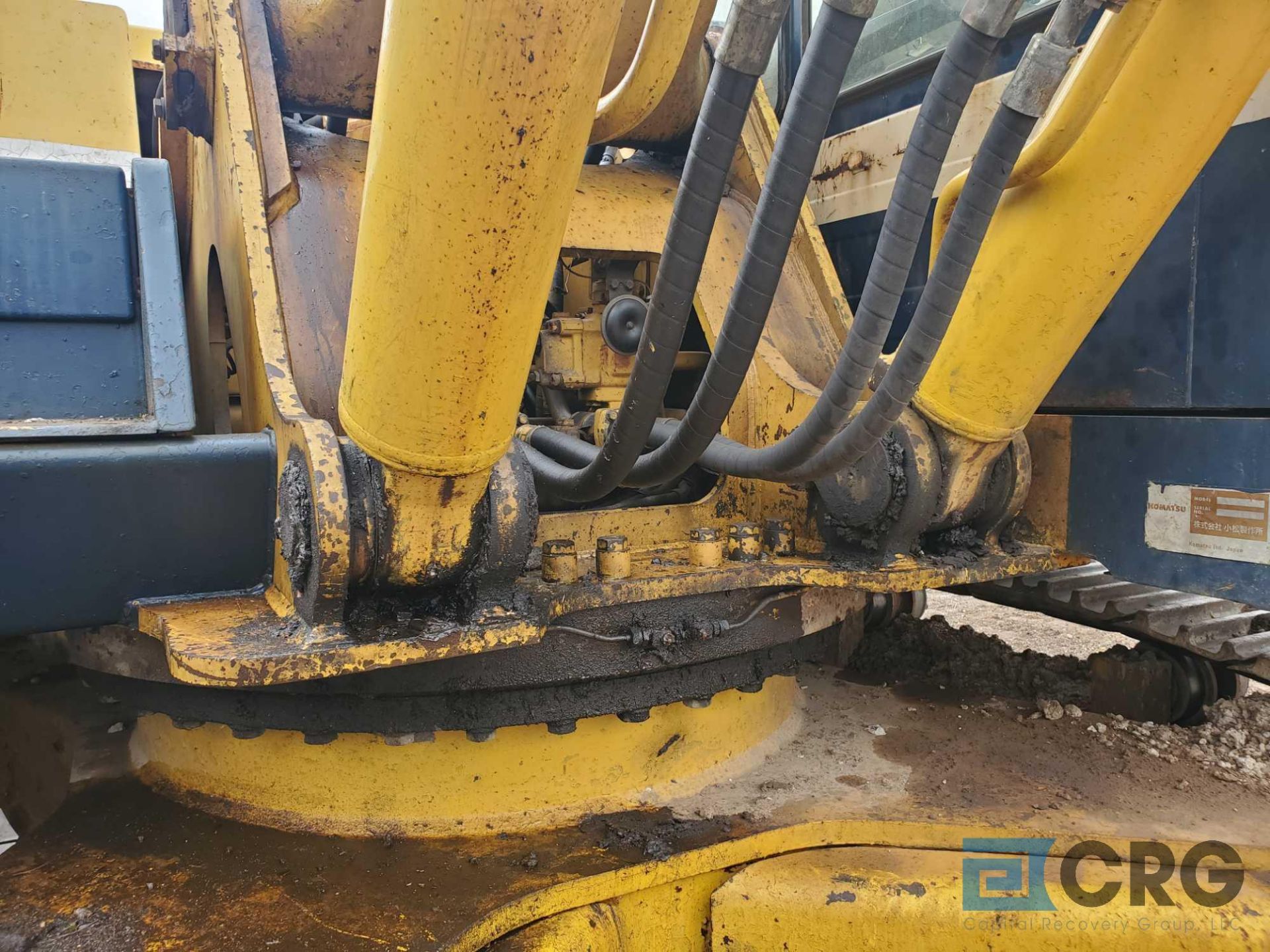 1995 Komatsu PC300-HD5 track excavator with Esco 42 inch wide bucket, 32 inch wide steel tracks - Image 11 of 32