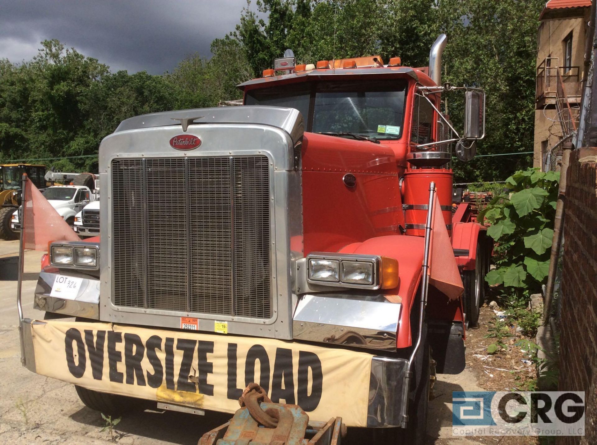 1989 Peterbuilt 379 Tractor, 174,767 ORIGINAL MILES! CAT 3406B Engine, Front Axle weight 14,600, - Image 2 of 8