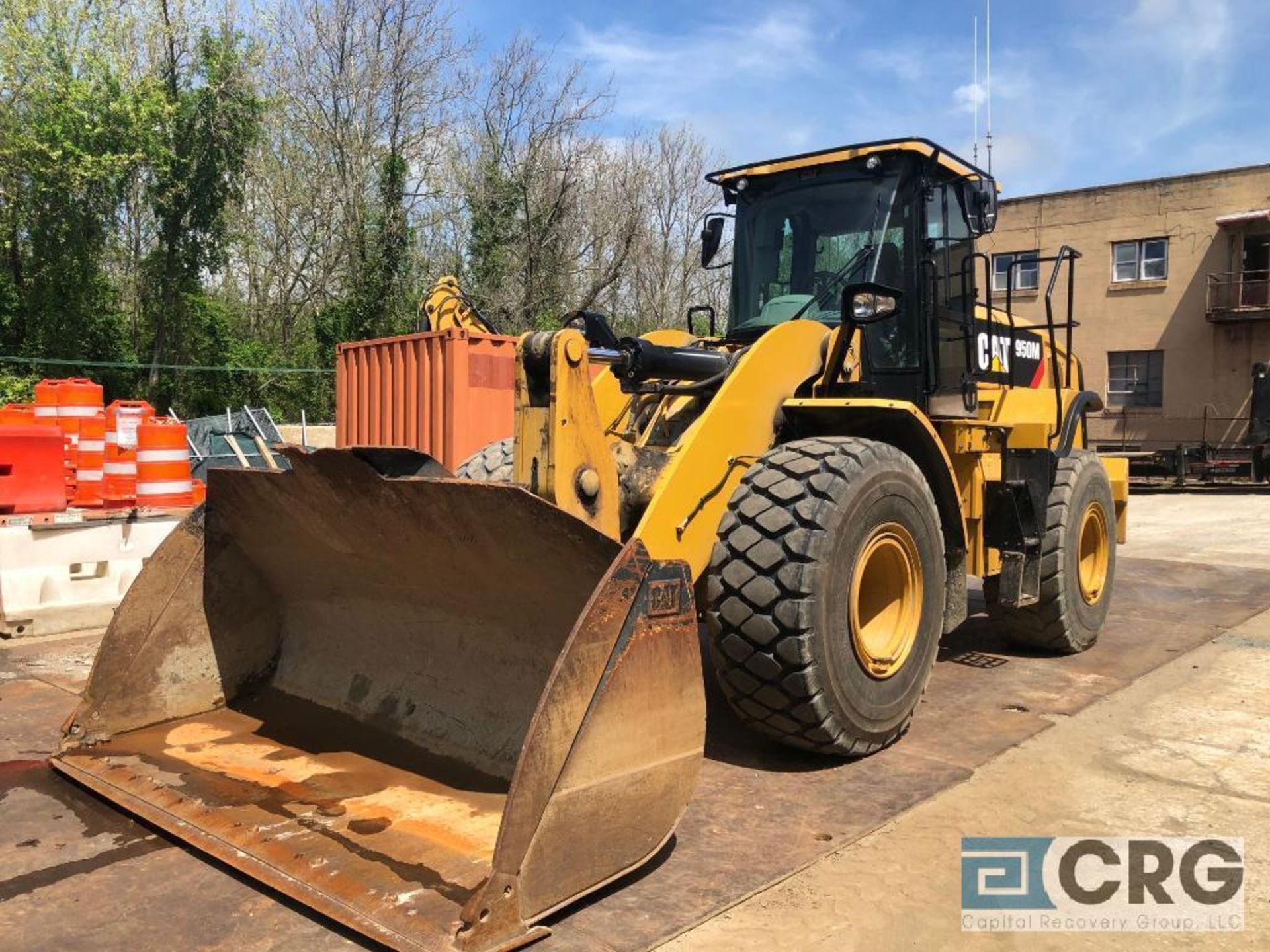 2016 CAT 950M Wheel Loader Hydraulic Quick Coupler, Cold Weather Start, 23.5x25 Matching L3 Radial