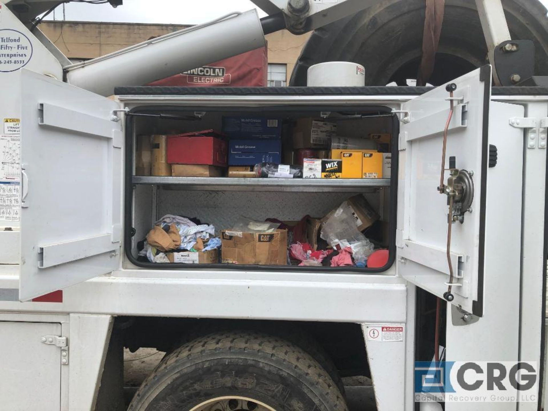 2013 Ford F750 SD Mechanics Truck, Maintainer MTS-2-084 Body, MTS Tall Tower Crane 10,000 lb - Image 19 of 26