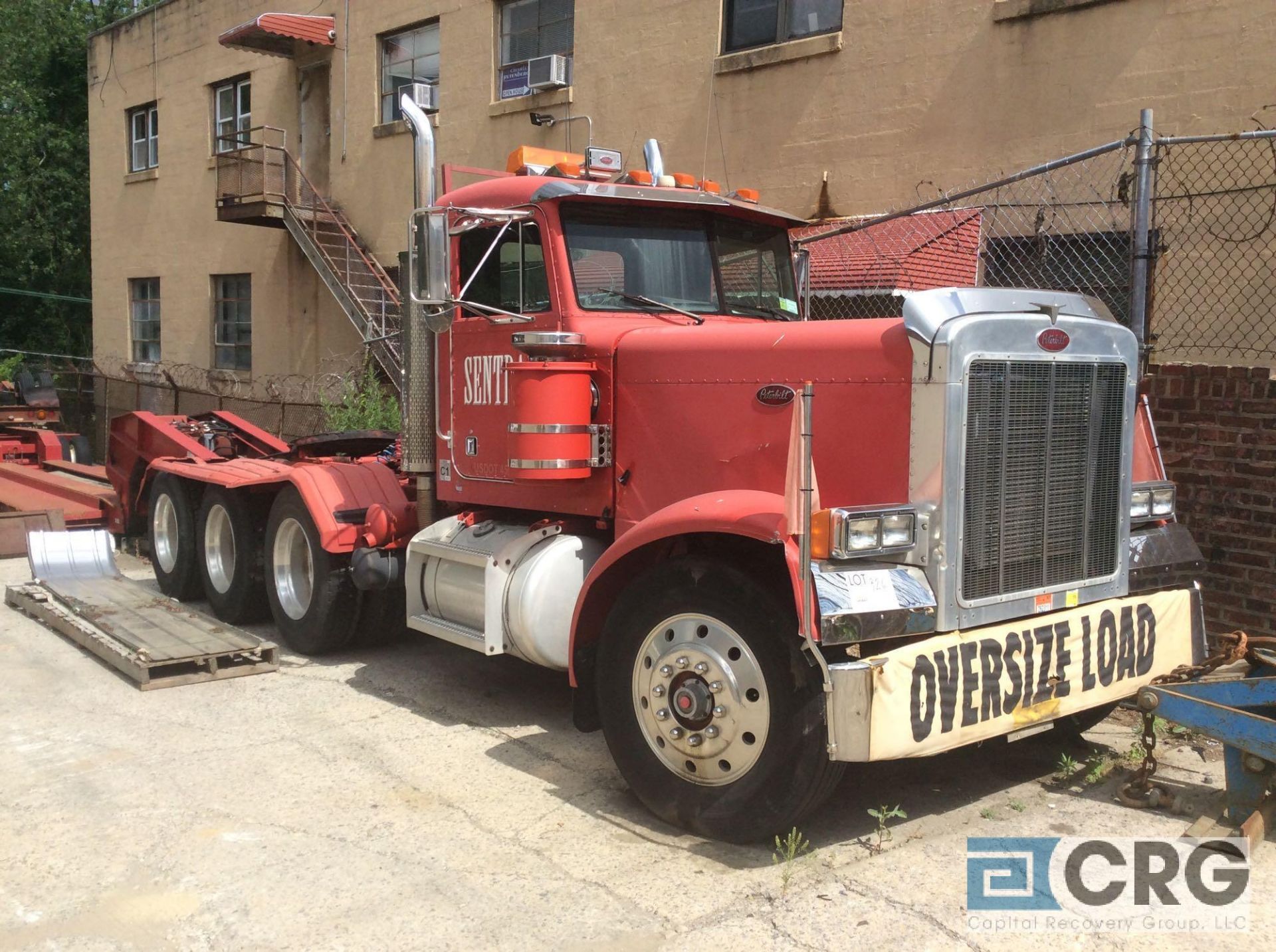 1989 Peterbuilt 379 Tractor, 174,767 ORIGINAL MILES! CAT 3406B Engine, Front Axle weight 14,600,