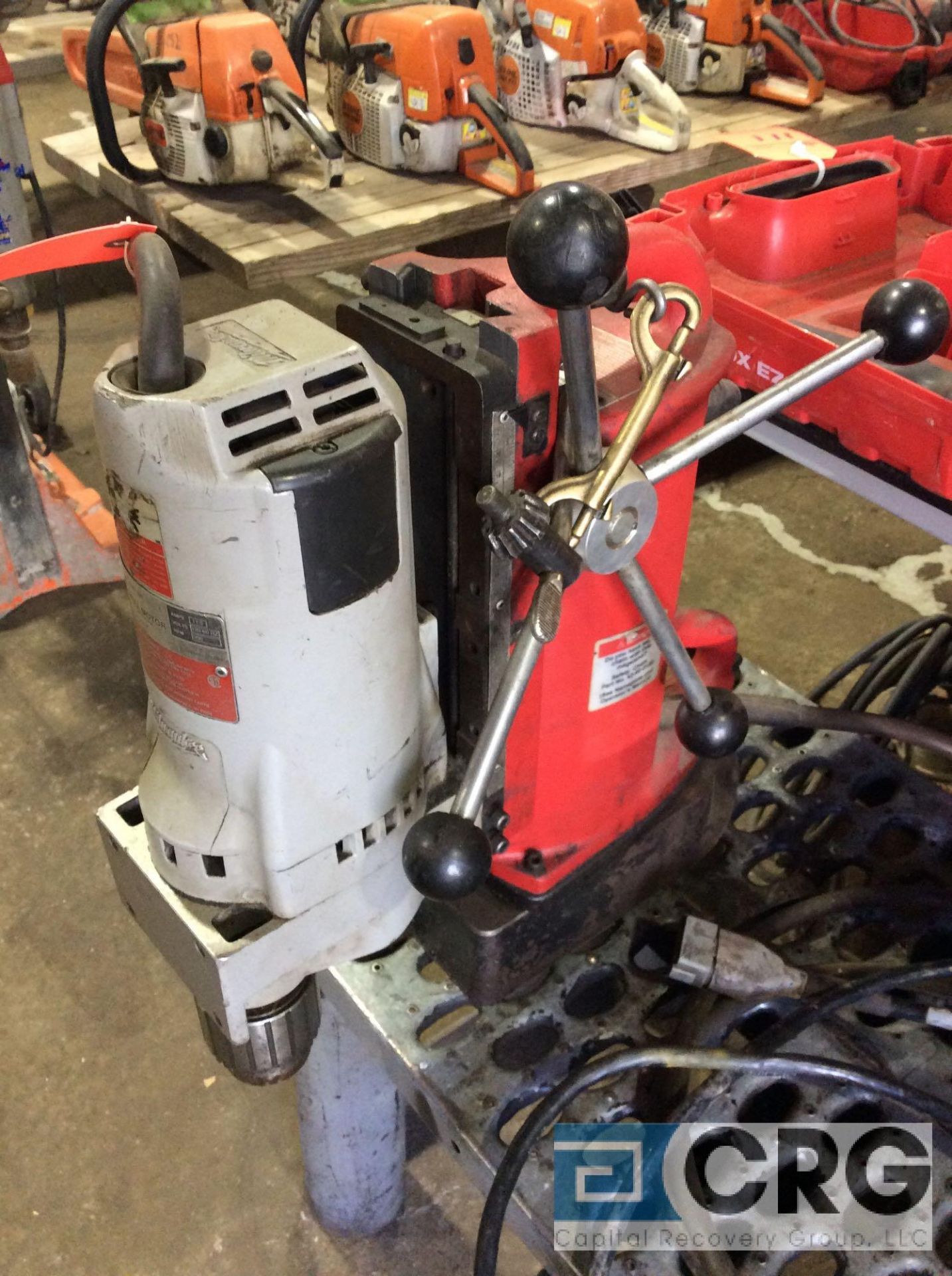 Milwaukee 4262 heavy duty magnetic base drill