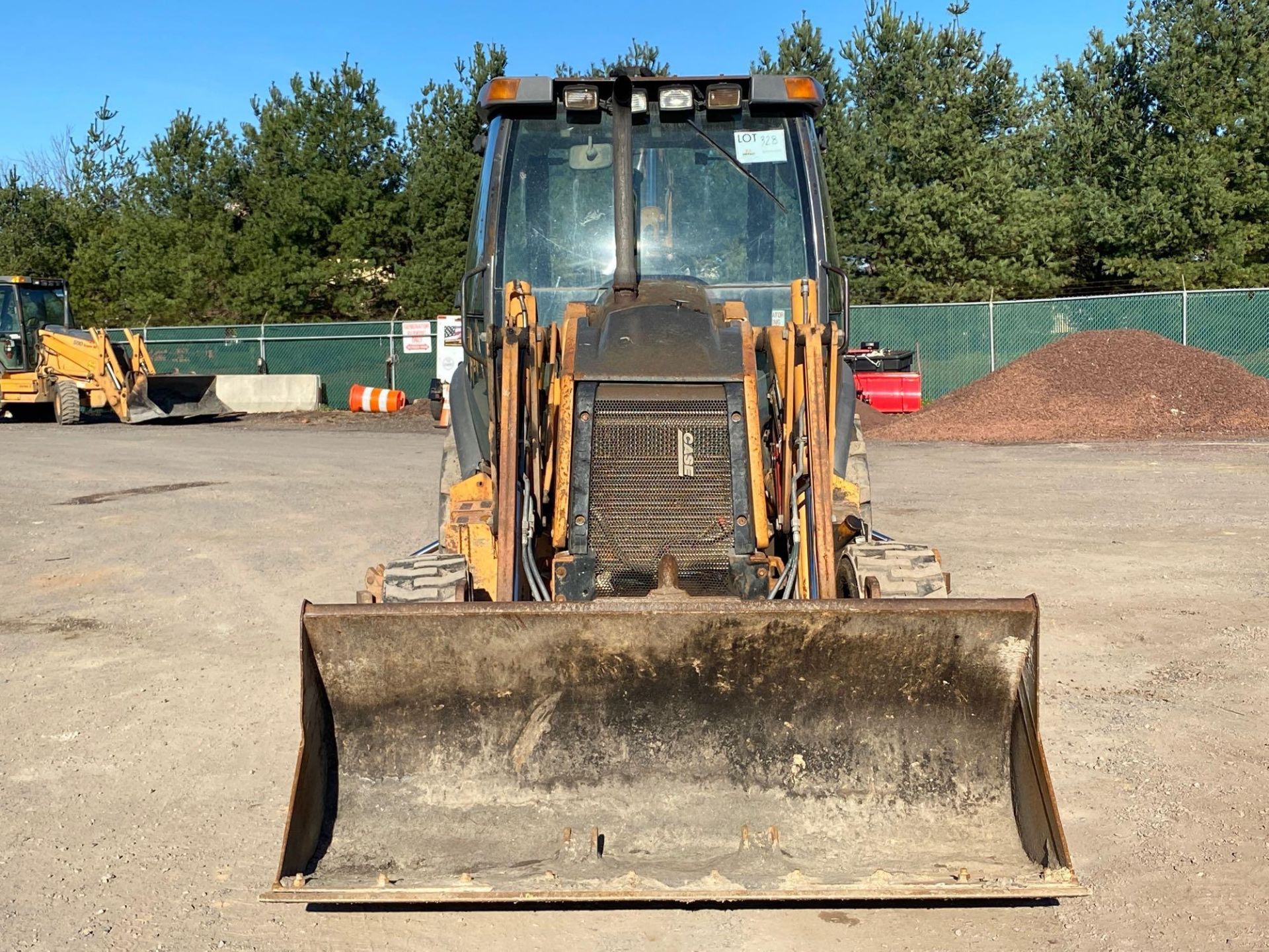 2005 Case 580SM 4 X 4 Loader Backhoe, A/C cab, Ride Control, 83 in Loader Bucket, Extendable Stick, - Image 8 of 30