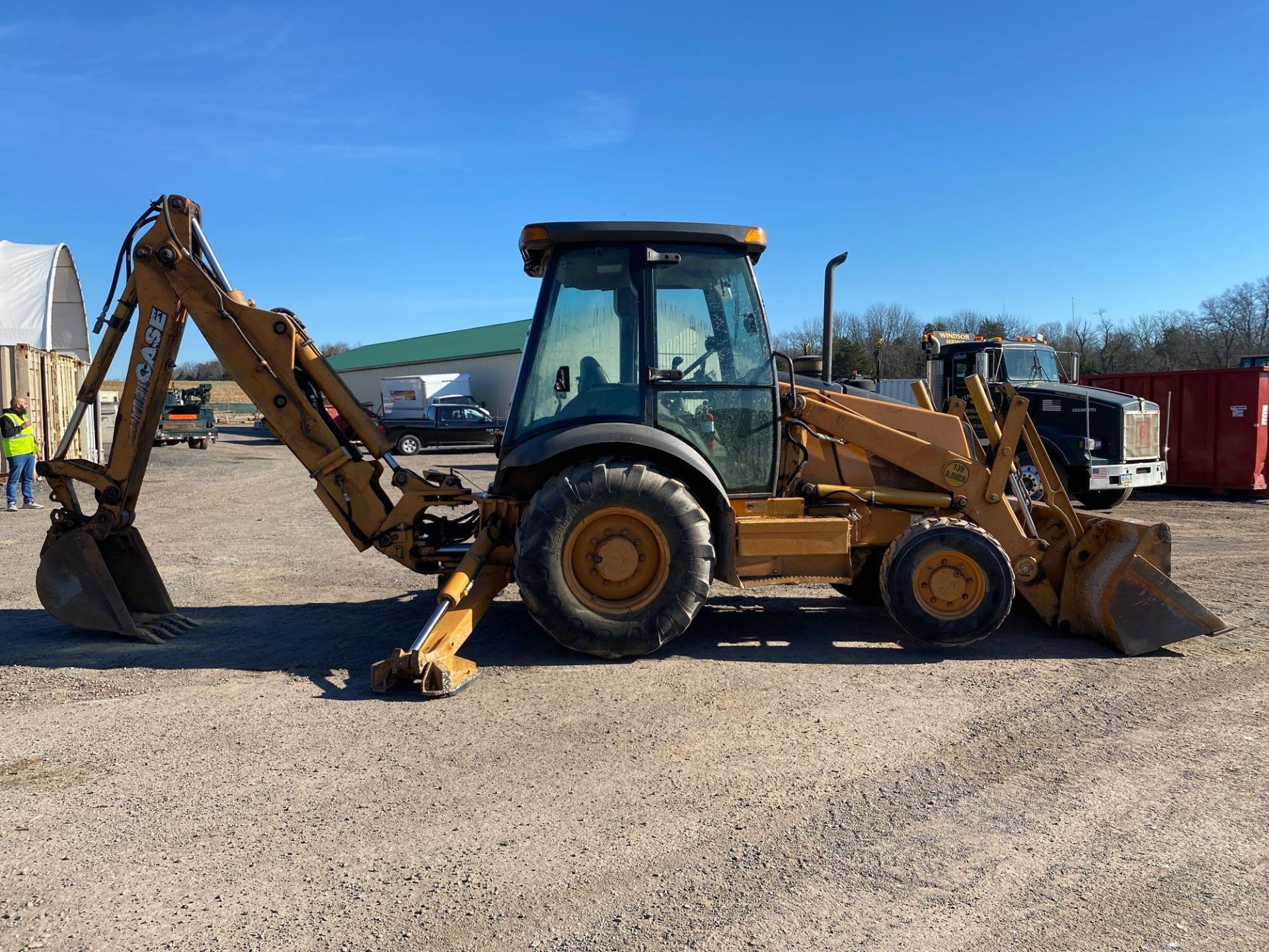 2004 Case 580SM 4 X 4 Loader Backhoe, A/C cab, Ride Control, 83 in Loader Bucket, Extendable Stick, - Image 6 of 29