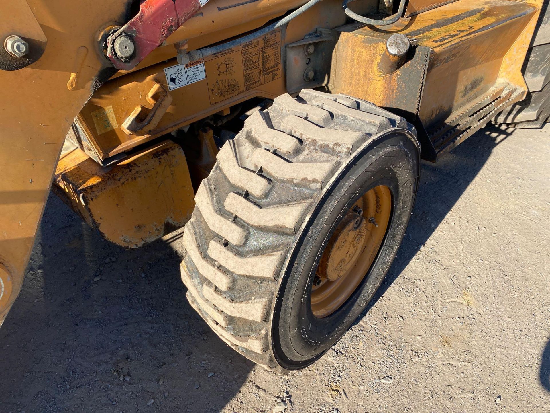 2007 Case 580SM 4 X 4 Loader Backhoe, A/C cab, Ride Control, 83 in Loader Bucket, Extendable Stick, - Image 30 of 31