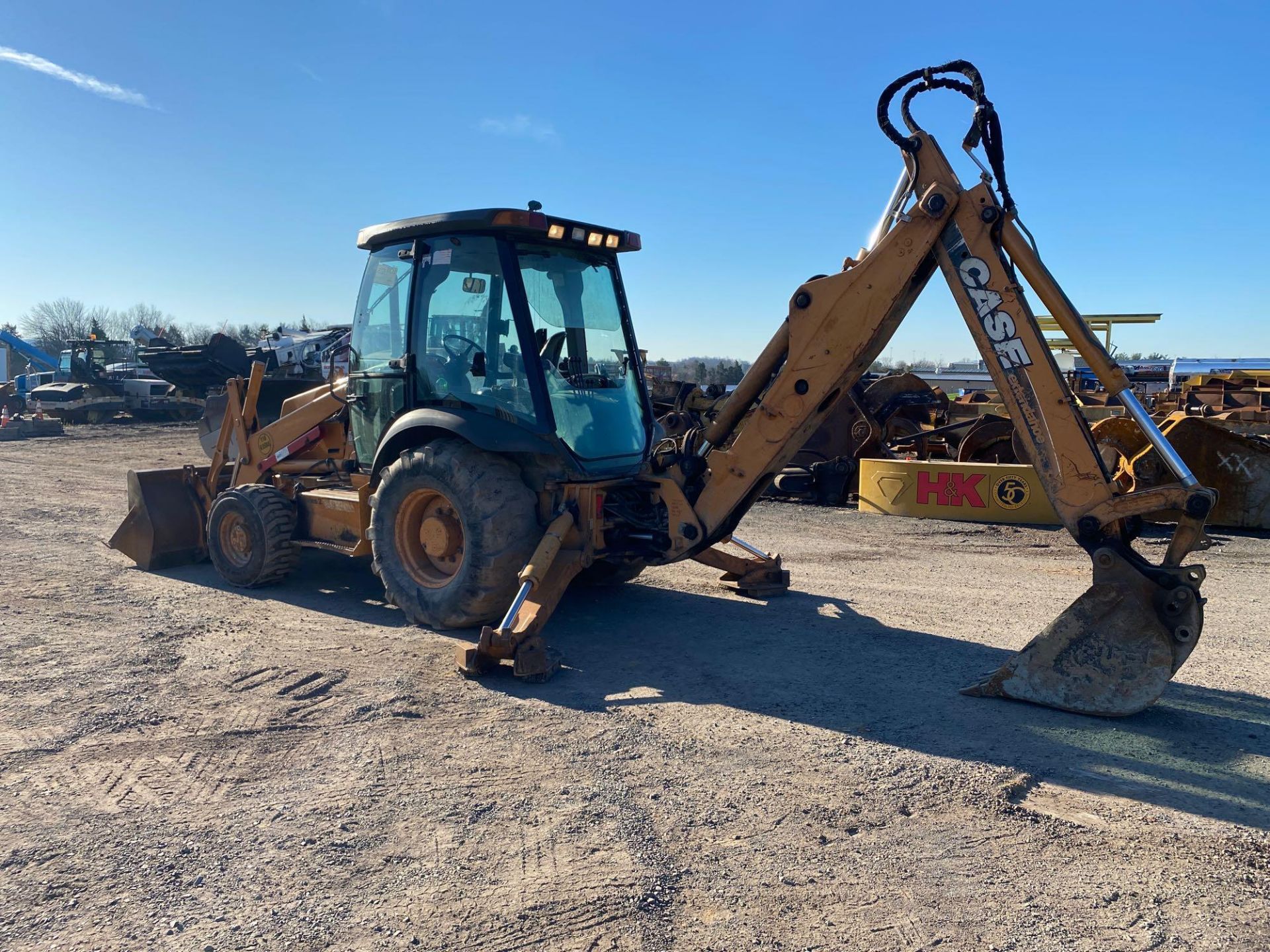 2005 Case 580SM 4 X 4 Loader Backhoe, A/C cab, Ride Control, 83 in Loader Bucket, Extendable Stick, - Image 3 of 30