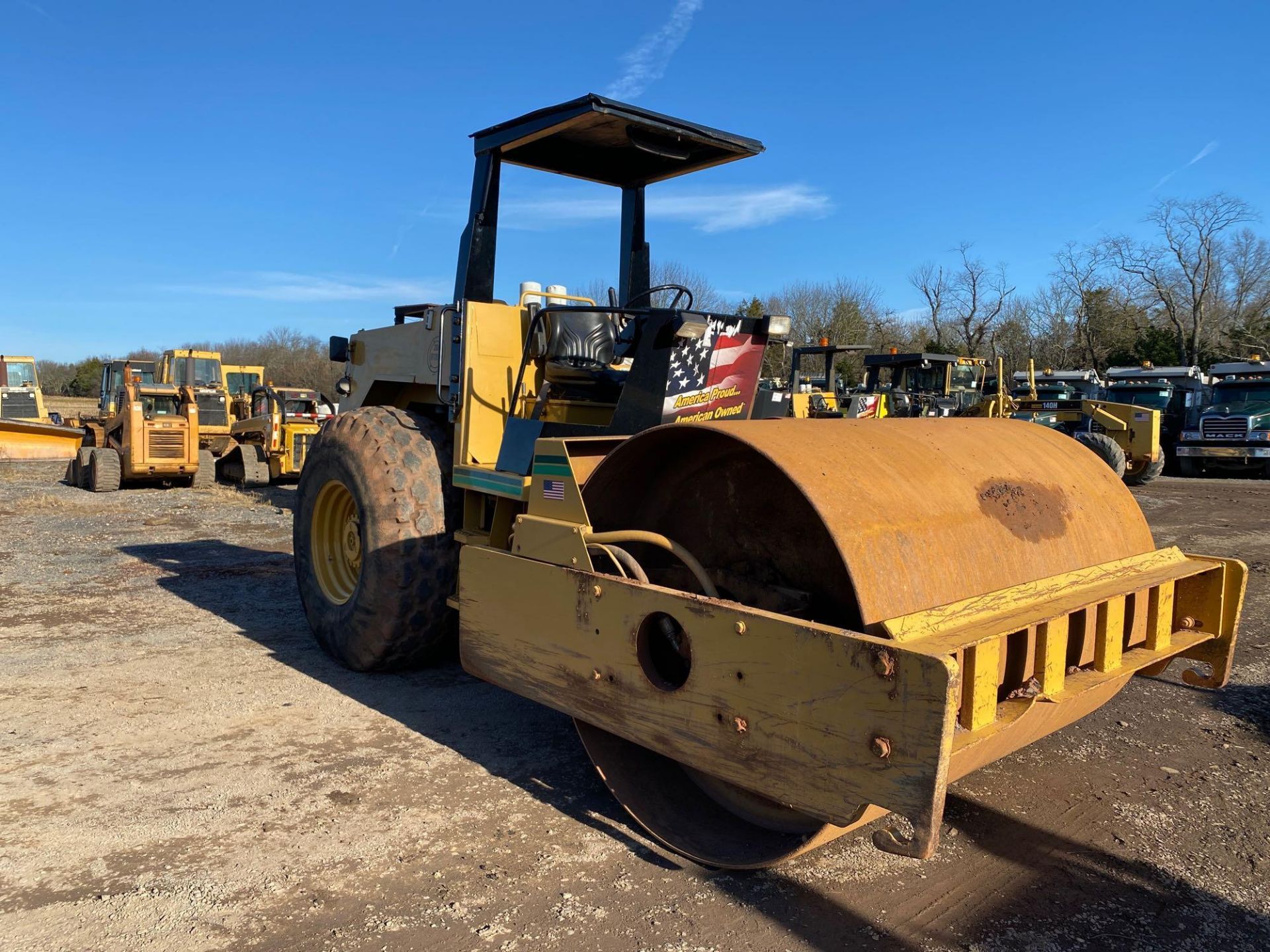 1988 Dynapac CA25D smooth drum vibratory roller, 84" drum width X 60" drum diameter, CAT D3208 125 H - Image 7 of 10