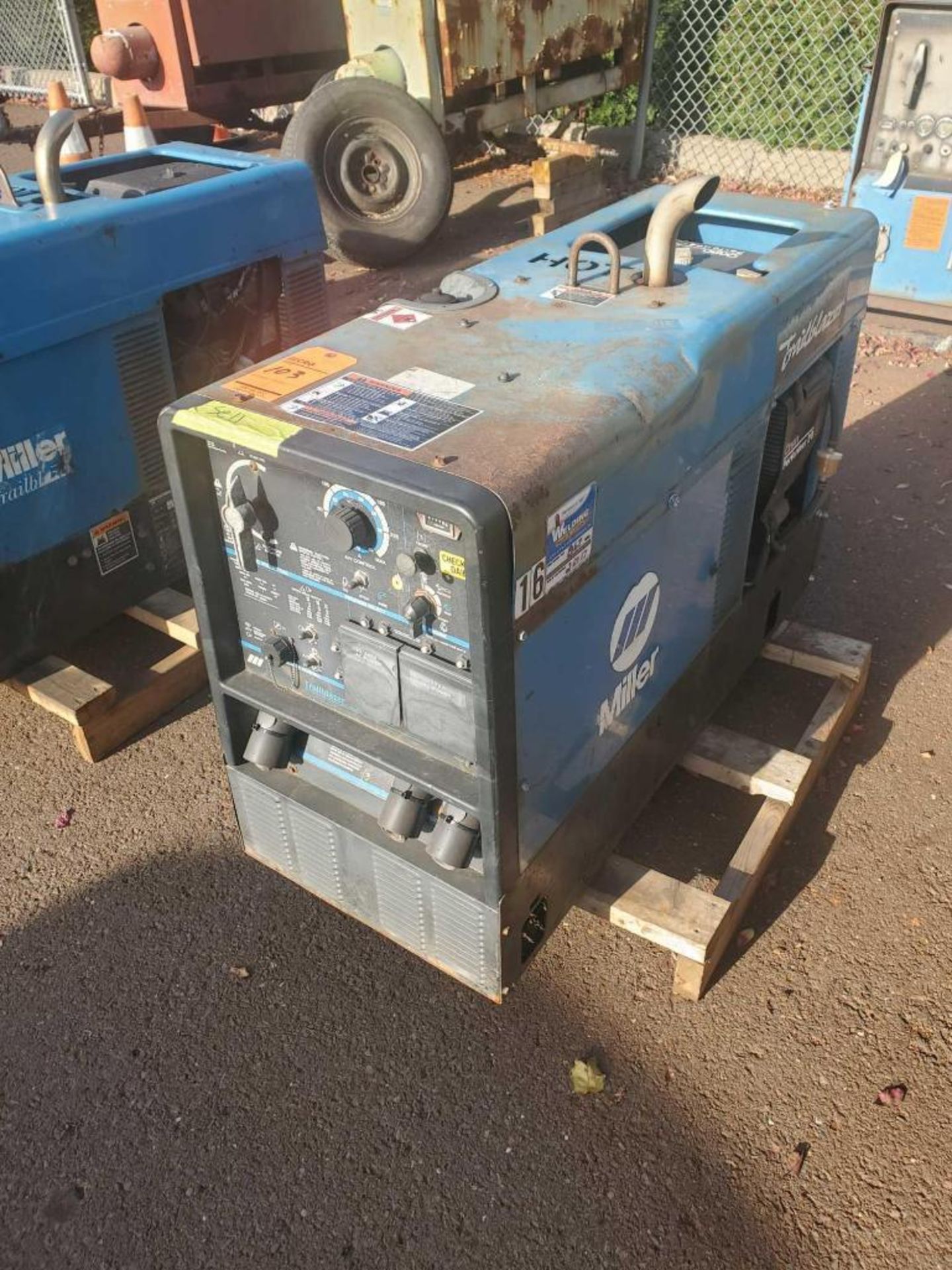 Miller Trailblazer 251 welder / generator, 80 max OCV, 0769 HRS - Image 2 of 4