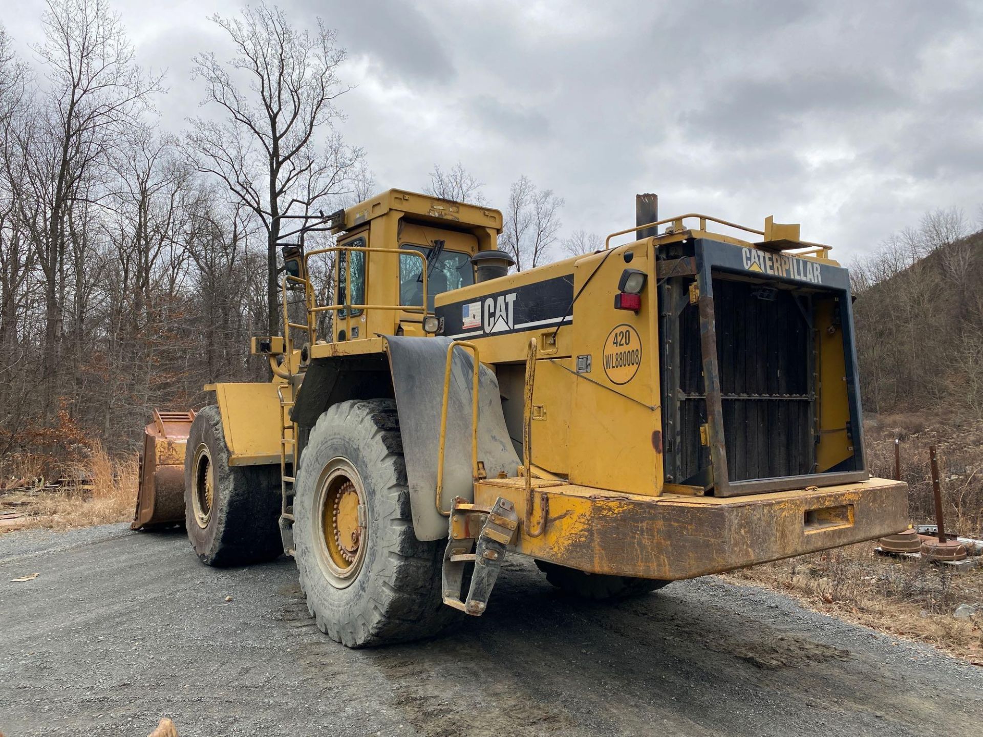 1999 CAT 988F II Wheel Loader, Enclosed Cab, Air Conditioner, Ride Control, Spade Nose Bucket, 35/65 - Image 3 of 14