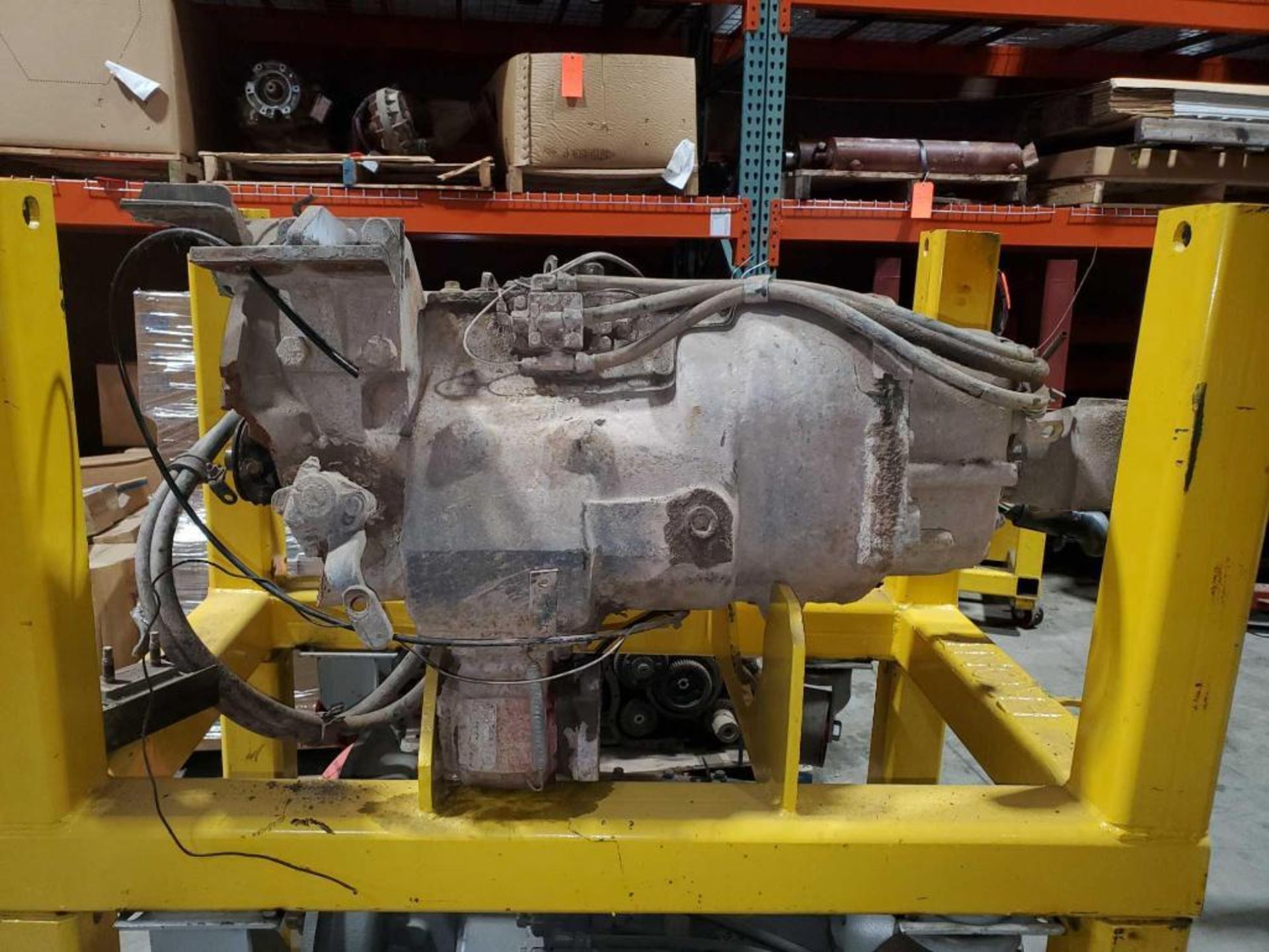 Eaton Fuller RTOF14908LL transmission, ( used needs repairs) - Image 2 of 2