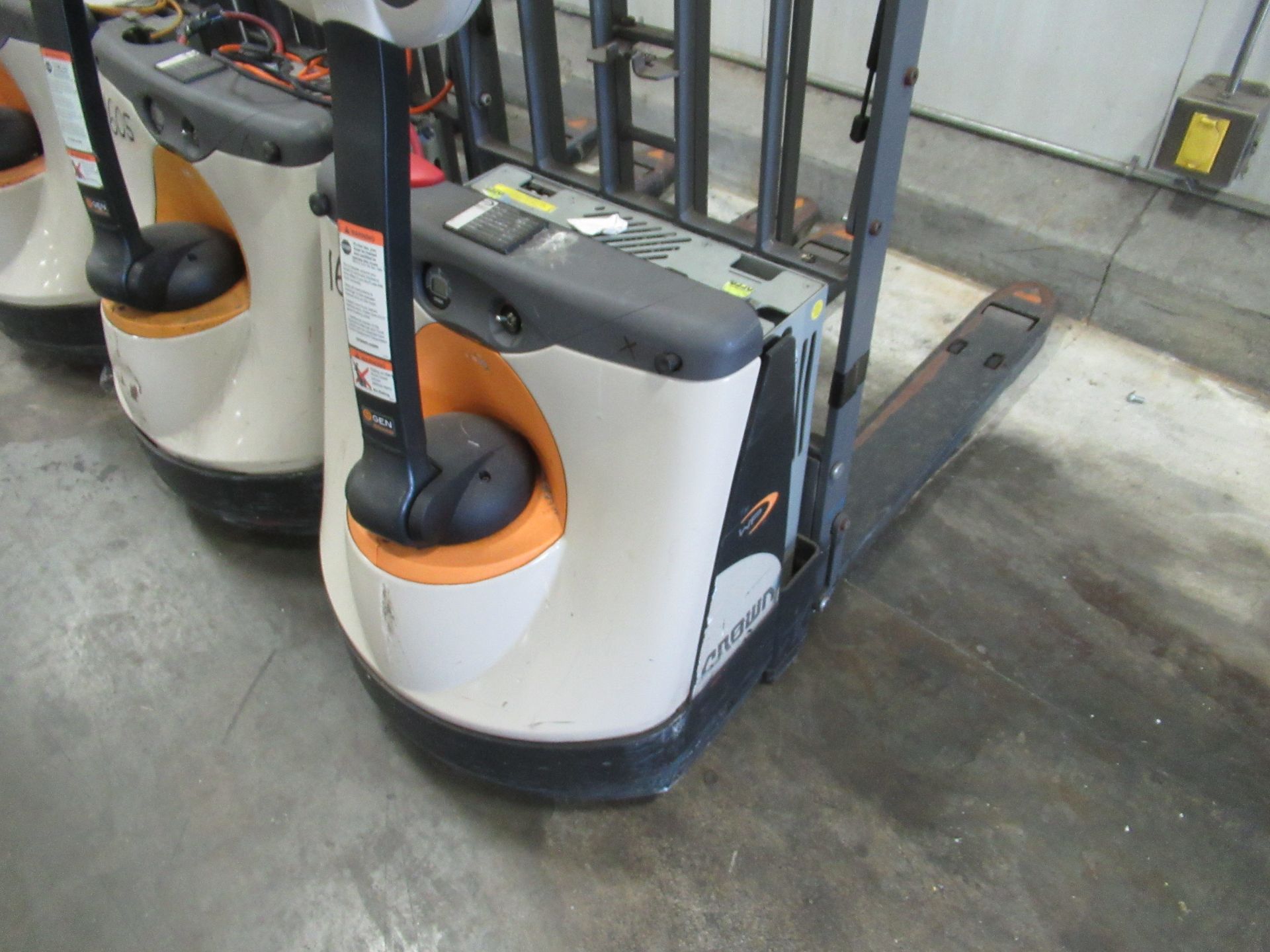 Crown Electric Pallet Mover