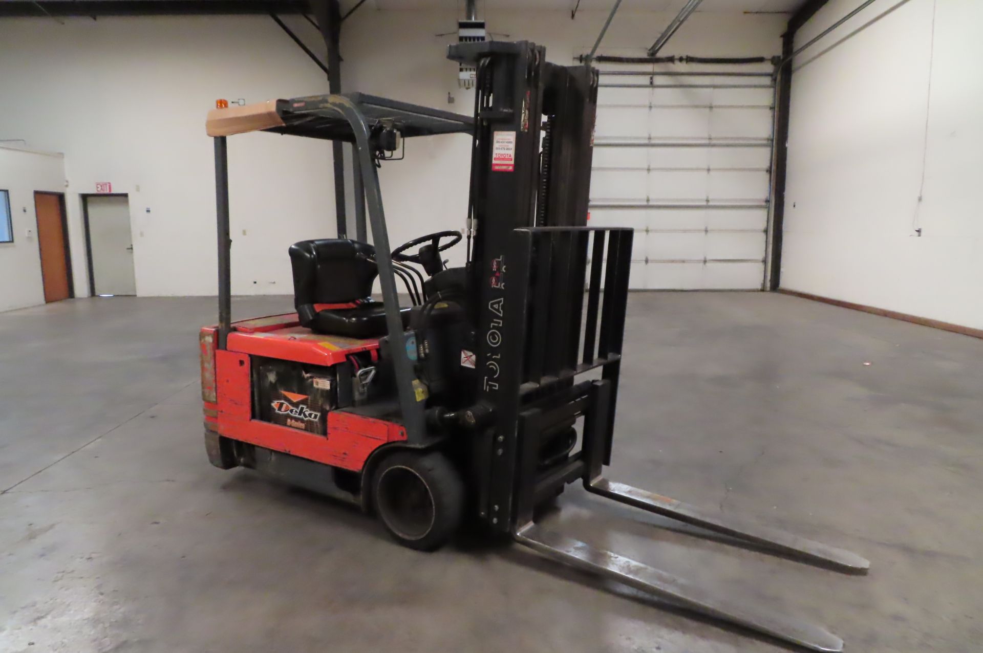 Toyota Electric Forklift