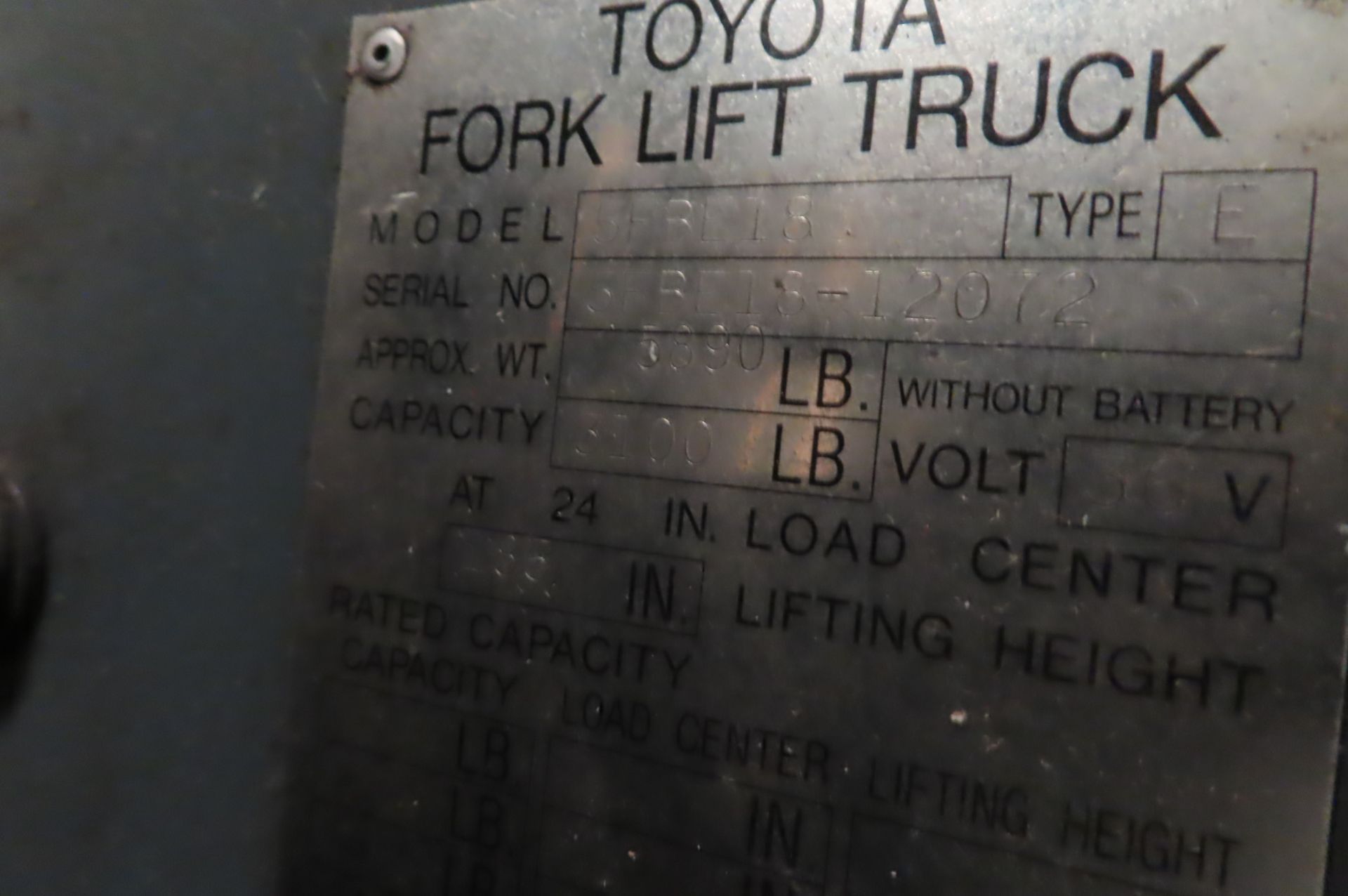 Toyota Electric Forklift - Image 3 of 5