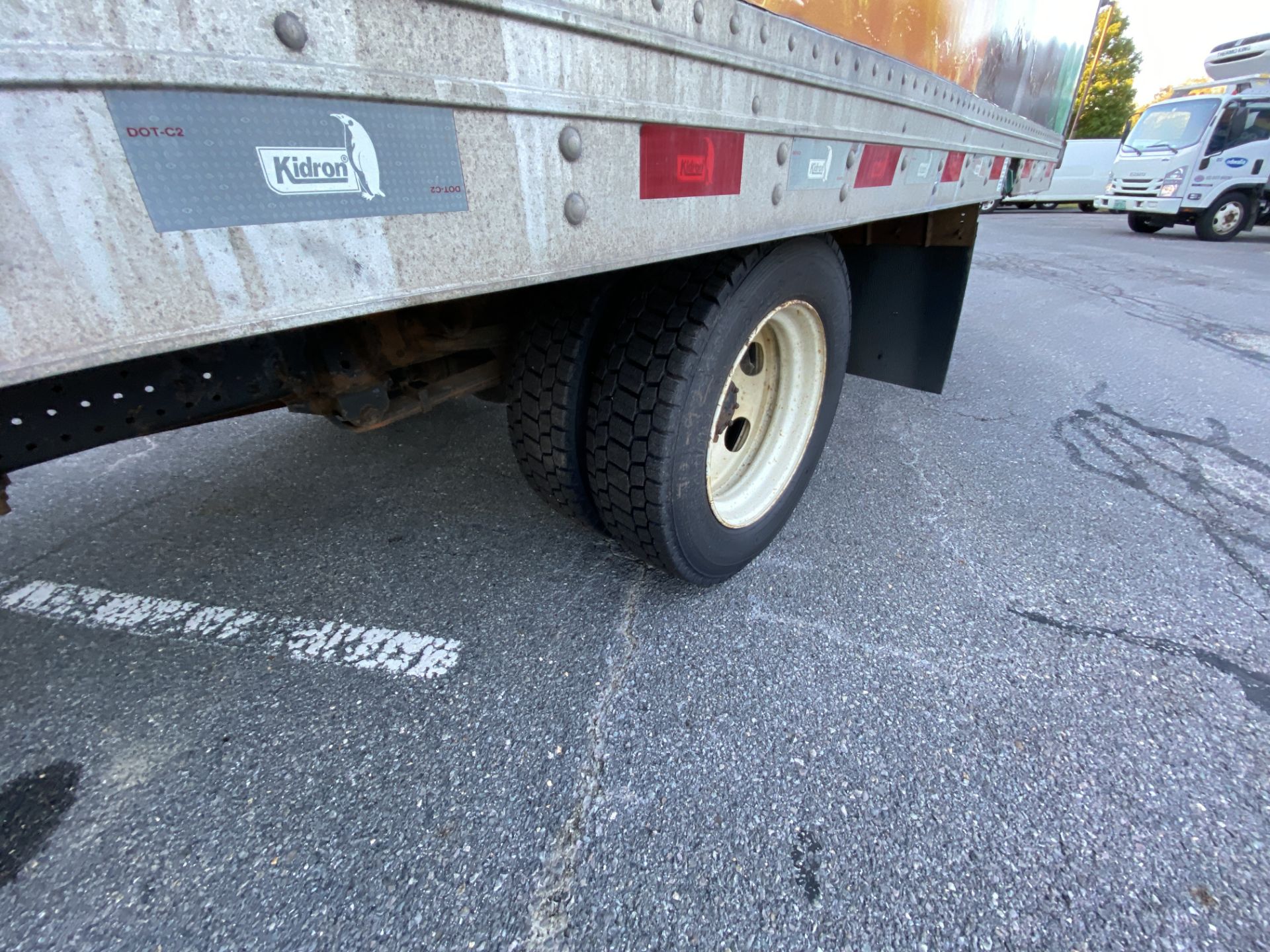 2014 Isuzu refrigerated truck - Image 7 of 7