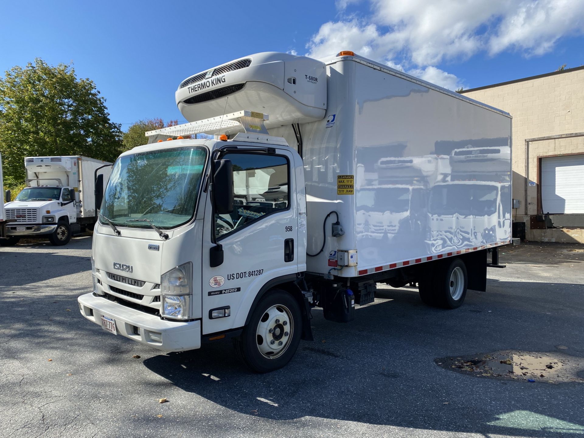 2019 Isuzu refrigerated truck