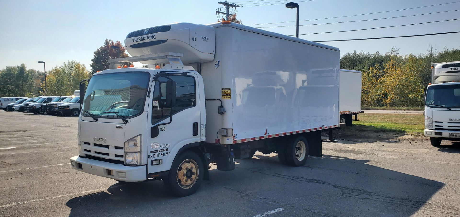 2014 Isuzu refrigerated truck - Image 2 of 9