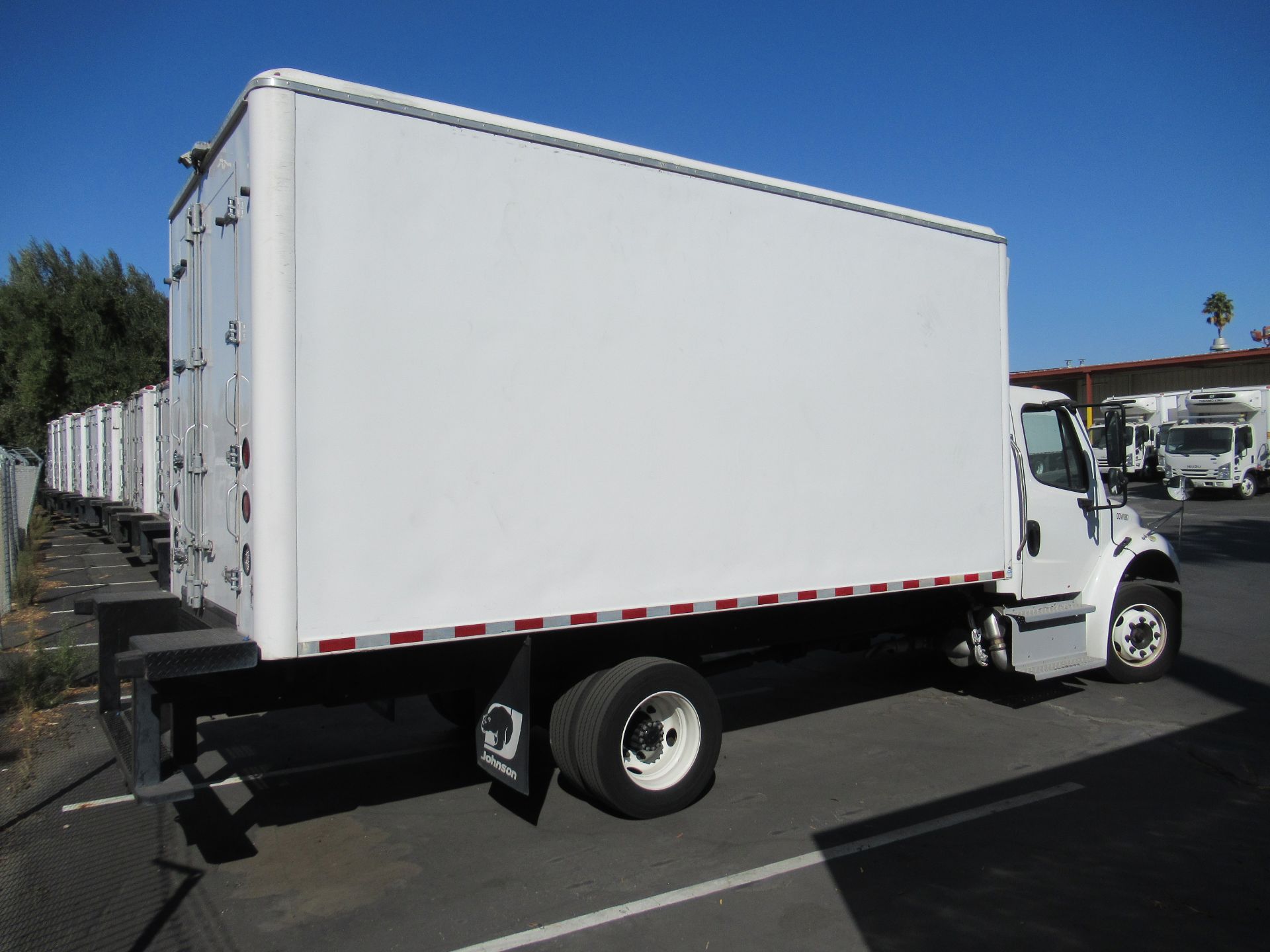 2016 Freightliner refrigerated truck - Image 3 of 9