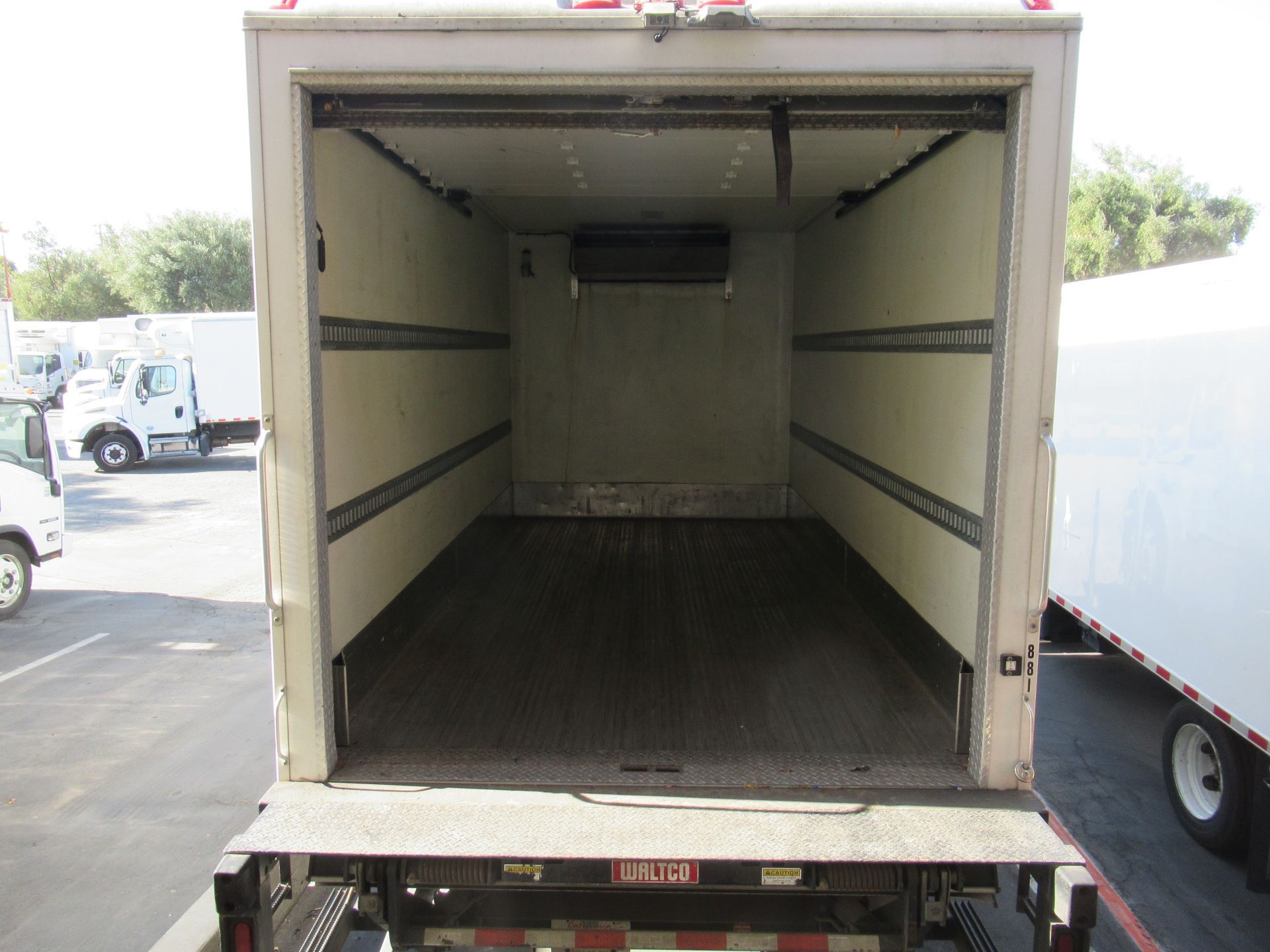 2015 Freightliner refrigerated truck - Image 6 of 9