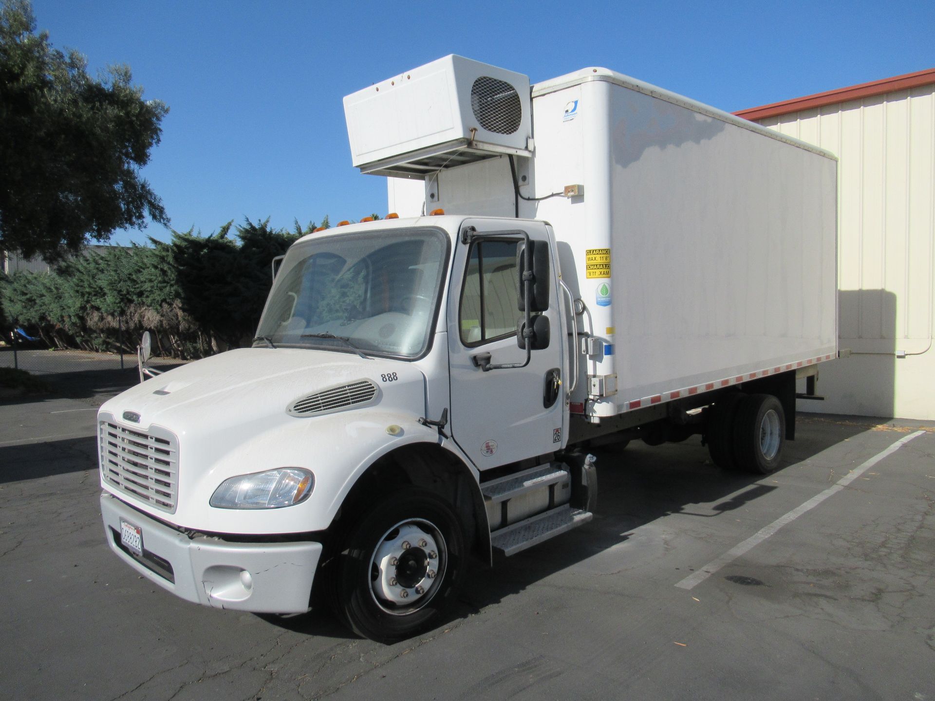 2016 Freightliner refrigerated truck