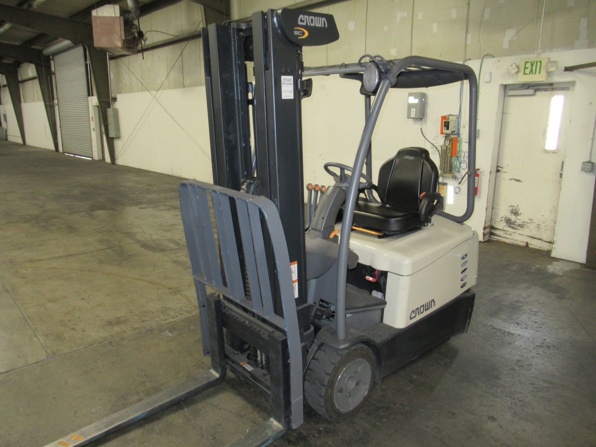 Crown Electric Forklift