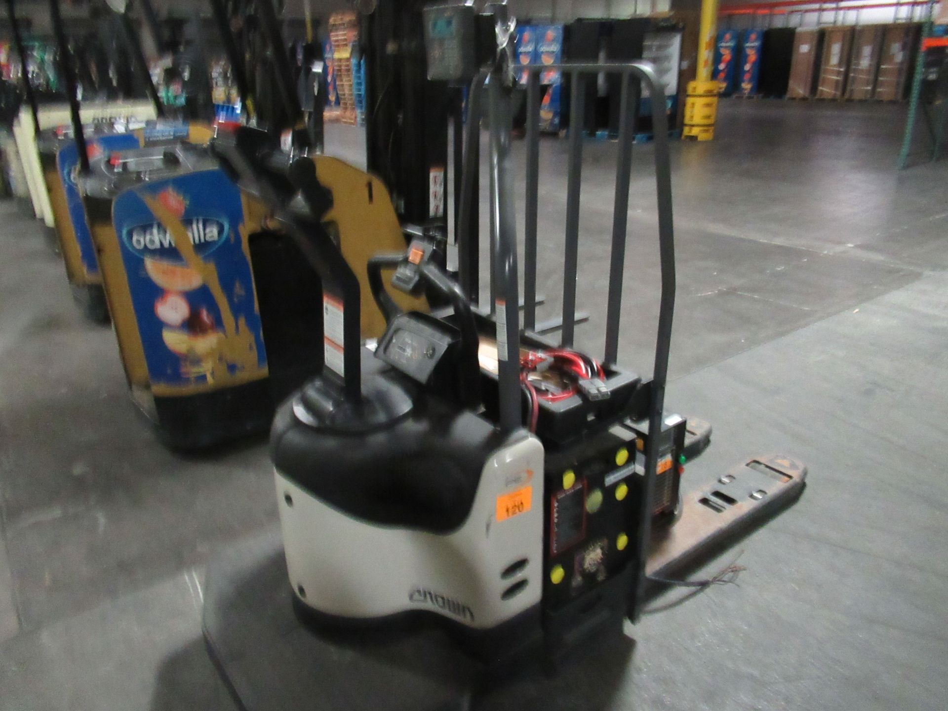 Crown Electric Pallet Mover - Image 2 of 8