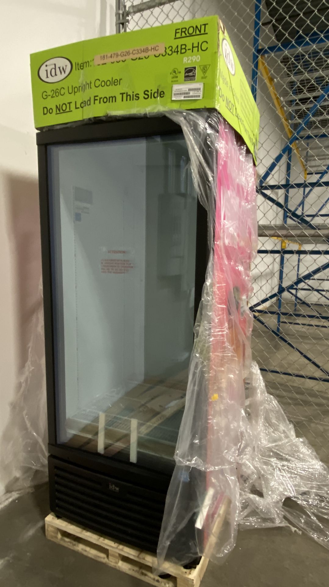 IDW Mn G-26-C334B-HC commercial single glass door refrigerated, lighted merchandiser, inside