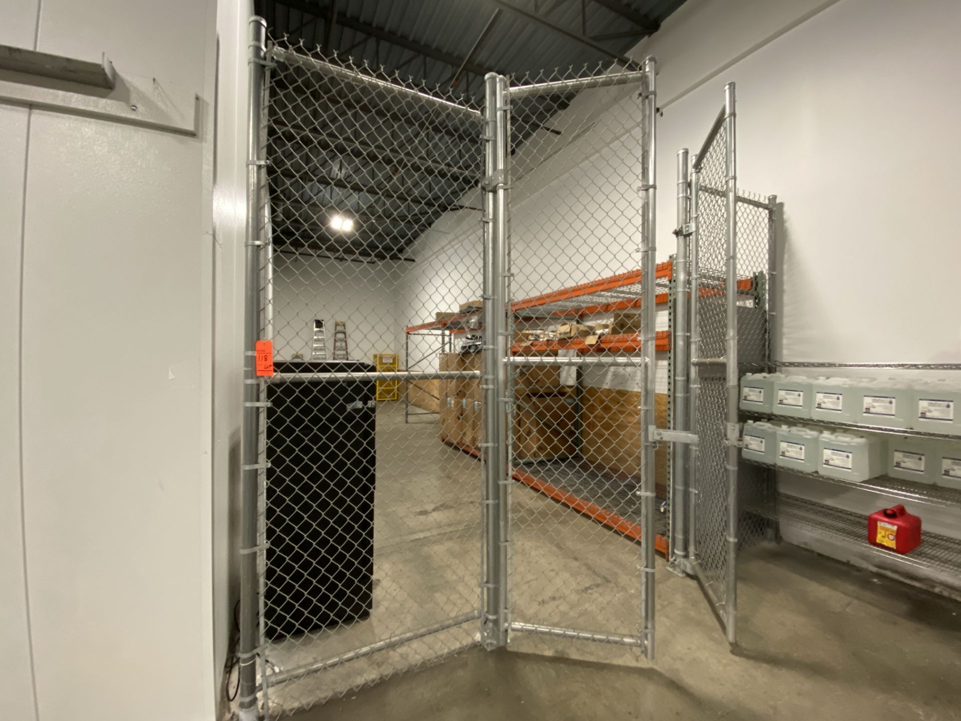 Lot of HD galvanized chain link safety/security cage including (5) 10' (l) X 10' (h) floor mounted - Image 6 of 6