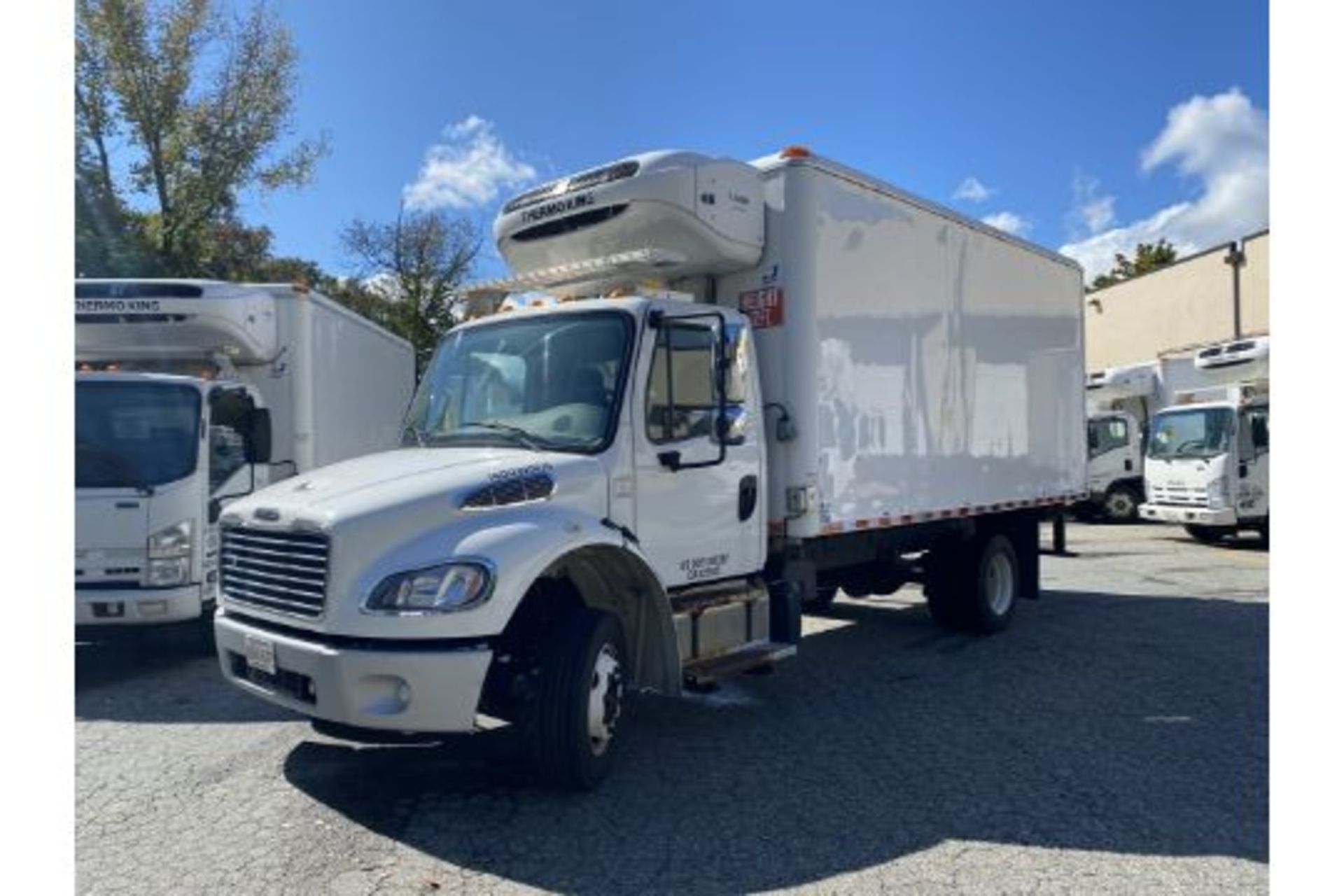 2015 Freightliner M2 16' refrigerated truck, 25500 GVW, 87584 Miles, VIN# 1FVACWDU7FHGN4748, with - Image 2 of 9