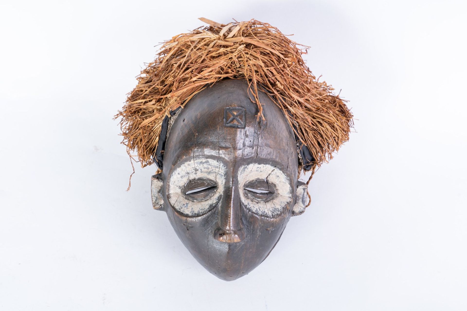 Arte africana A zoomorphic mask, ChokweAngola / D.R. Congo.