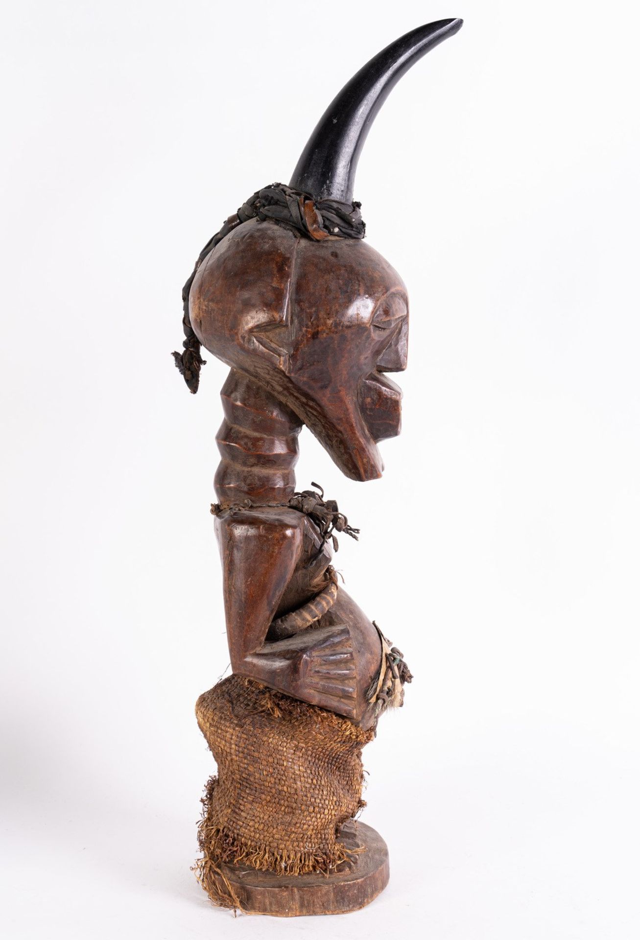 Arte africana Nkisi sculpture, SongyeD.R. Congo. - Bild 2 aus 4