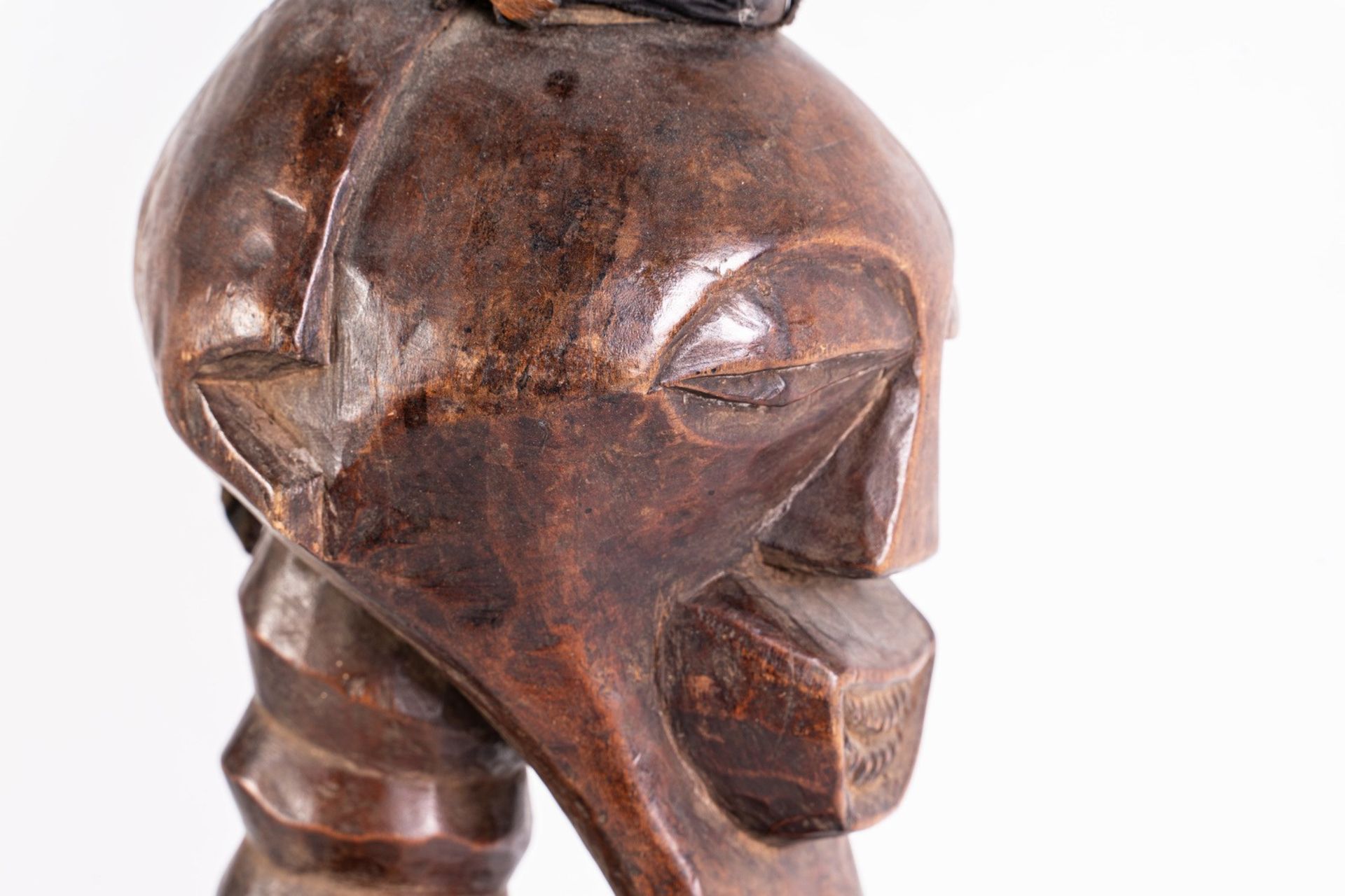 Arte africana Nkisi sculpture, SongyeD.R. Congo. - Bild 3 aus 4