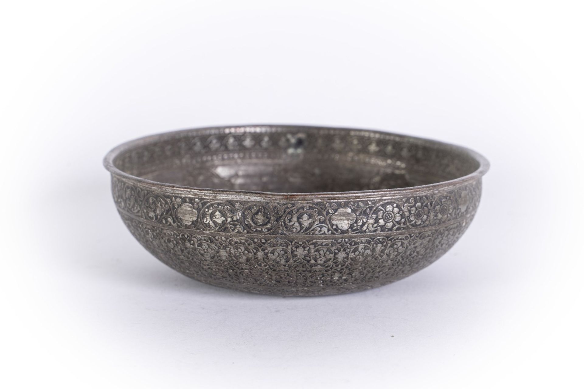 Arte Islamica A tinned metal Veneto Saracenic bowl .