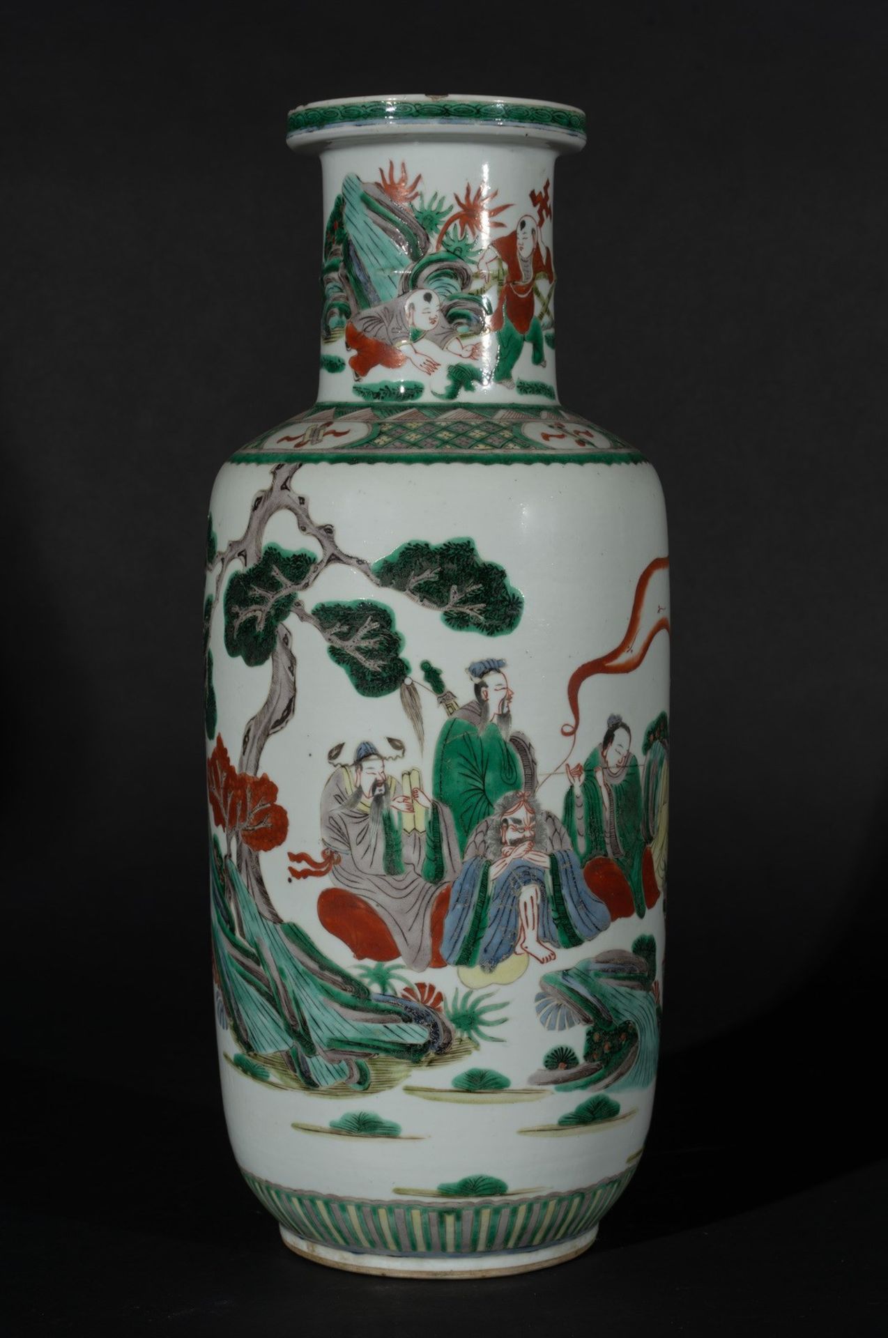 Arte Cinese A famille verte porcelain baluster vase China, Qing dynasty, 19th century .