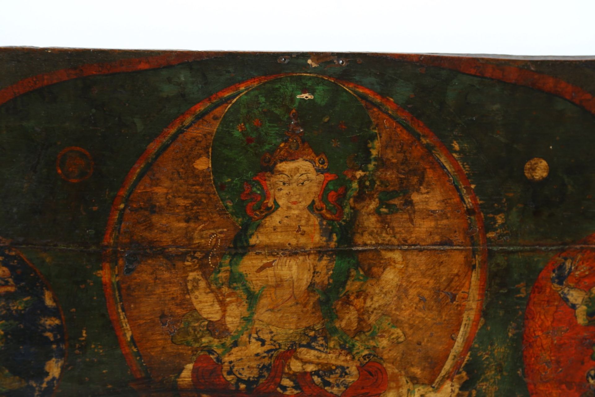 Arte Himalayana A wooden board painted with ChenrezigTibet, 19th century . - Bild 3 aus 5
