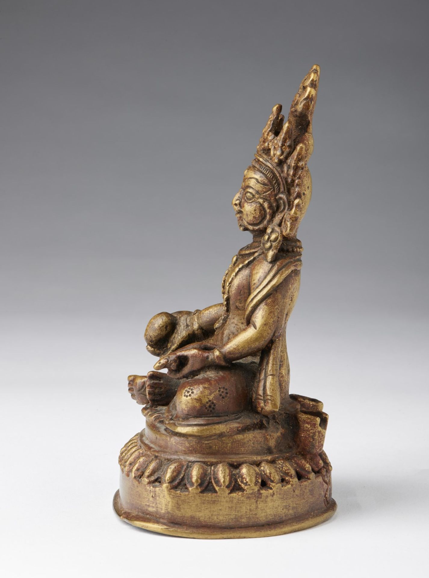 Arte Himalayana A bronze figure of Jambhala Nepal, 18th-19th century . - Bild 3 aus 5