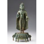 Arte Sud-Est Asiatico An important bronze figure of Buddha ShakyamuniCambodia or Burma, Khmer empir