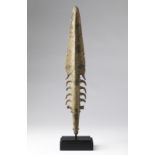 Arte Indiana A bronze harpoon India, Uttar Pradesh, 14th century b.C. ca. .
